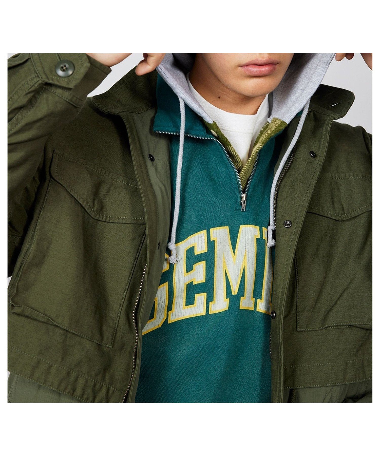 【ビームス/BEAMS / MEN】のワイドフィト バックサテン レイヤード M-65 ブルゾン インテリア・キッズ・メンズ・レディースファッション・服の通販 founy(ファニー) ファッション Fashion メンズファッション Fashion for Men インナー Innerwear キルティング Quilted, Quilting サテン Satin, Glossy Fabric スタイリッシュ Stylish, Fashionable ドローコード Drawcord, Drawstring Cord 定番 Standard, Basic Item バランス Balance, Style Balance フィット Fit, Slim Fit フロント Front, Front Design ブルゾン Blouson, Bomber Jacket ミリタリー Military, Army Style リップ Lip, Lip Motif ワイド Wide, Wide Fit おすすめ Recommended / Our Picks OLIVE|ID: prp329100004831339 ipo3291000000035176069