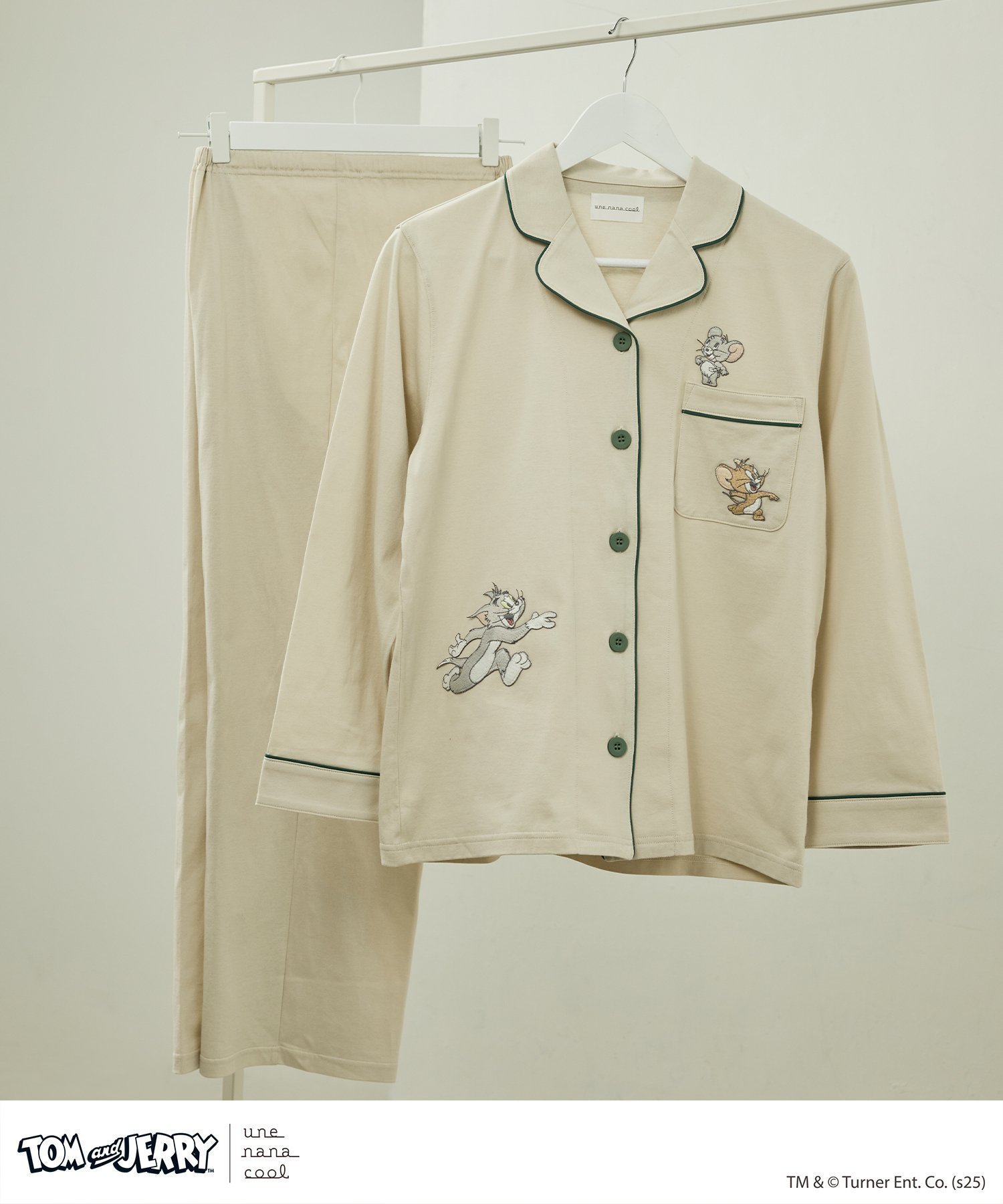 【ウンナナクール/une nana cool】のトムとジェリー * une nana cool 【綿100%】開襟パジャマ インテリア・キッズ・メンズ・レディースファッション・服の通販 founy(ファニー) 　ファッション　Fashion　レディースファッション　Fashion for Women　おすすめ　Recommended / Our Picks　コラボ　Collaboration, Collab　ネコ　Cat, Feline Motif　パジャマ　Pajamas, Sleepwear　リラックス　Relax, Relaxed Fit　ベージュ|ID: prp329100004831340 ipo3291000000035176080