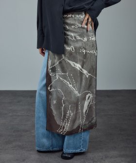 【サロン アダム エ ロペ/SALON adam et rope'】のスケッチプリントシルクスカーフ 人気、トレンドファッション・服の通販 founy(ファニー) ファッション Fashion レディースファッション Fashion for Women キャンバス Canvas, Canvas Fabric グラデーション Gradient, Ombre シルク Silk, 100% Silk スカーフ Scarf, Neckwear 手描き Hand-Drawn, Illustrated ビスチェ Bustier, Corset Top プリント Print, Printed Pattern モチーフ Motif, Design Theme リアル Real, Realistic おすすめ Recommended / Our Picks |ID:prp329100004831353