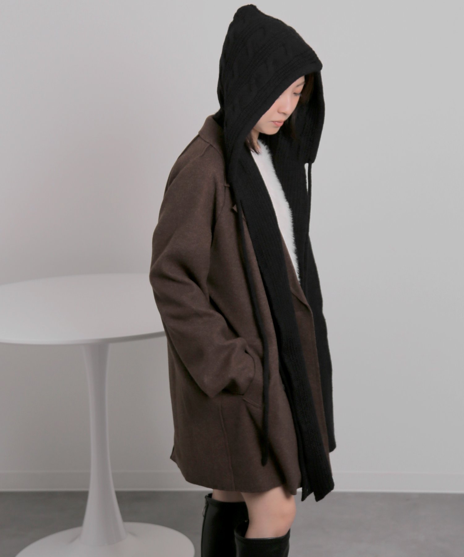 【チェルカ/CERCA】のChiina/ニットフードマフラー インテリア・キッズ・メンズ・レディースファッション・服の通販 founy(ファニー) 　ファッション　Fashion　レディースファッション　Fashion for Women　トップス・カットソー　Cut & Sew Tops　ニット　Knit Tops & Sweaters　マフラー・スヌード / 冬小物の定番　Scarves & Mufflers　おすすめ　Recommended / Our Picks　キャップ　Cap, Baseball Cap　ドッキング　Docking, Mixed Material　ベーシック　Basic, Essential　マフラー　Scarf, Muffler　再入荷　Restock / Back in Stock　防寒　Cold Protection, Winter-Ready　ブラック|ID: prp329100004831364 ipo3291000000035176230