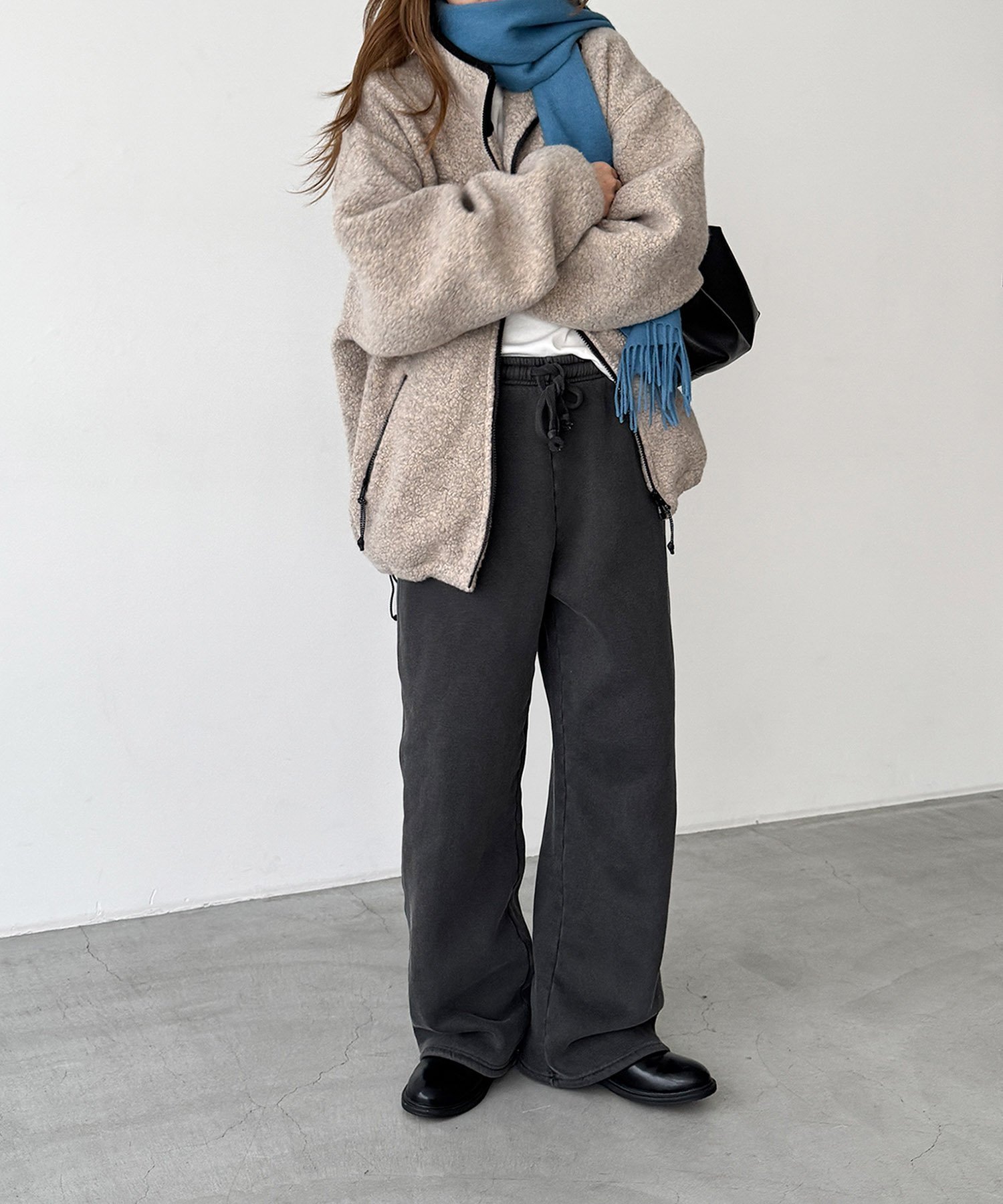 【キャナルジーン/CANAL JEAN】のLakey Park ピグメントスウェットパンツ インテリア・キッズ・メンズ・レディースファッション・服の通販 founy(ファニー) 　ファッション　Fashion　レディースファッション　Fashion for Women　パンツ　Pants & Trousers　おすすめ　Recommended / Our Picks　セットアップ　Set-Up, Coordinated Outfit　ドローコード　Drawcord, Drawstring Cord　ポケット　Pocket, Pocket Detail　チャコールグレー|ID: prp329100004831368 ipo3291000000035176257