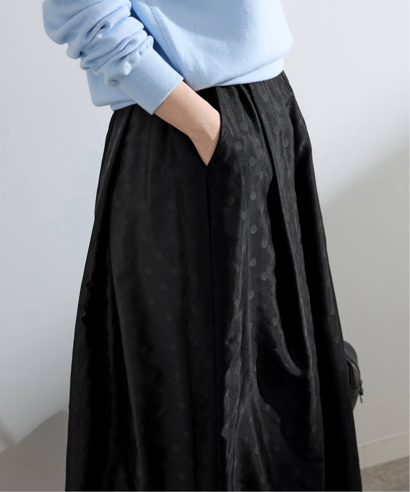 【イエナ/IENA】のドットジャガード タックフレアスカート インテリア・キッズ・メンズ・レディースファッション・服の通販 founy(ファニー) 　ファッション　Fashion　レディースファッション　Fashion for Women　スカート　Skirts　Aライン・フレアスカート　A-Line & Flared Skirts　2026年　2026　クラシカル　Classical, Vintage-Inspired　シアー　Sheer, See-Through　シンプル　Simple, Minimal　バランス　Balance, Style Balance　フロント　Front, Front Design　ボックス　Boxy, Box Shape　メッシュ　Mesh, Net Fabric　エレガント 上品　Elegant　ブラック|ID: prp329100004831371 ipo3291000000035176276