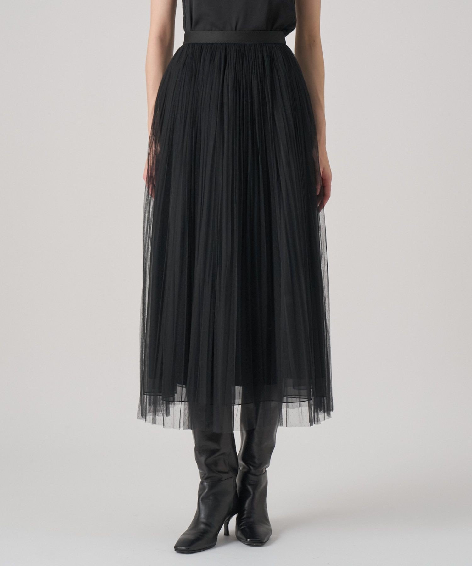 【アナイ/ANAYI】のドットチュールプリーツ スカート インテリア・キッズ・メンズ・レディースファッション・服の通販 founy(ファニー) 　ファッション　Fashion　レディースファッション　Fashion for Women　スカート　Skirts　プリーツスカート / 上品フェミニンスタイル　Pleated Skirts　オーガンジー　Organza Fabric　シンプル　Simple, Minimal　スマート　Smart, Elegant　ドット　Polka Dot, Dot Pattern　プリーツ　Pleats, Pleated　A/W・秋冬　Autumn/Winter　再入荷　Restock / Back in Stock　おすすめ　Recommended / Our Picks　エレガント 上品　Elegant　black|ID: prp329100004831380 ipo3291000000035176362