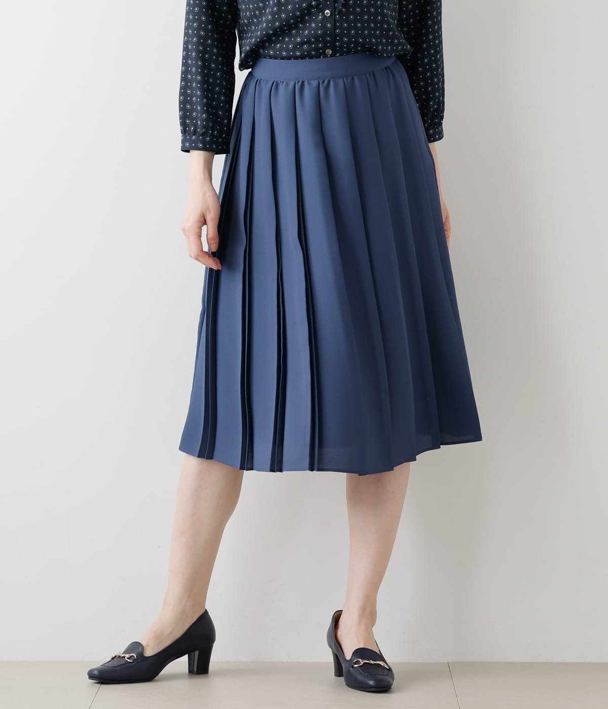 【ニューヨーカー/NEWYORKER】のポリエステルソフトクロス プリーツスカート 人気、トレンドファッション・服の通販 founy(ファニー) 　ファッション　Fashion　レディースファッション　Fashion for Women　スカート　Skirts　プリーツスカート / 上品フェミニンスタイル　Pleated Skirts　クール　Cool, Chic　プリーツ　Pleats, Pleated　ベーシック　Basic, Essential　ポケット　Pocket, Pocket Detail　A/W・秋冬　Autumn/Winter　 other-1|ID: prp329100004831447 ipo3291000000035176977