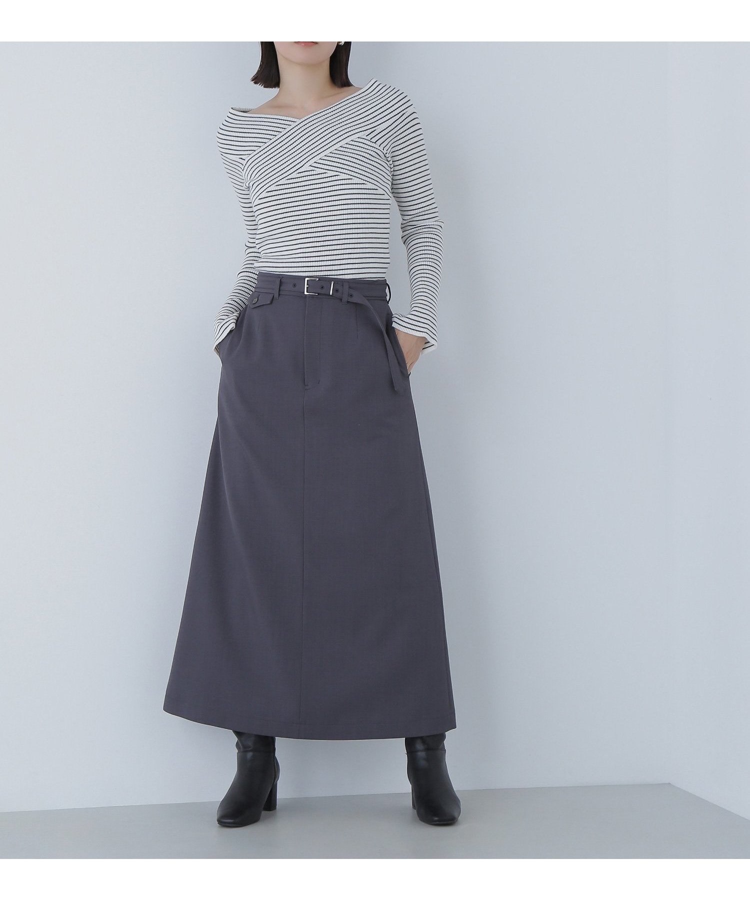 【ナチュラル ビューティー ベーシック/NATURAL BEAUTY BASIC】のベルテッドセミフレアロングスカート 人気、トレンドファッション・服の通販 founy(ファニー) 　ファッション　Fashion　レディースファッション　Fashion for Women　スカート　Skirts　ロングスカート　Long Skirts / Maxi & Midi Skirts　シルバー　Silver, Metallic Silver　シンプル　Simple, Minimal　ストレッチ　Stretch, Stretchy Fabric　スリット　Slit, Slit Detail　センター　Center, Center Line　フラップ　Flap, Flap Pocket　マニッシュ　Mannish, Boyish　ロング　Long, Long-Length　ビジネス 仕事 通勤　Business / Work / Commuting　 other-1|ID: prp329100004831449 ipo3291000000035176993