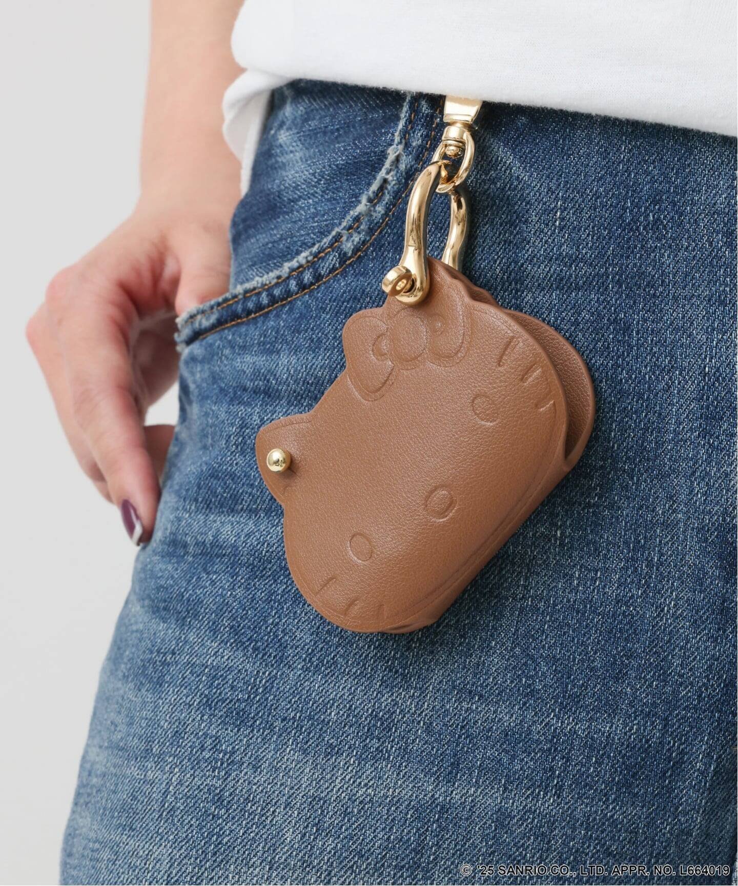 【スピック&スパン/Spick & Span】の《追加 》HELLO KITTY S S HASHIBAMI FACE レザーチャーム インテリア・キッズ・メンズ・レディースファッション・服の通販 founy(ファニー) 　ファッション　Fashion　レディースファッション　Fashion for Women　シンプル　Simple, Minimal　スマート　Smart, Elegant　チャーム　Charm, Pendant　バランス　Balance, Style Balance　フェイス　Face, Facial Design　フォルム　Silhouette, Form　ボストンバッグ　Boston Bag, Retro Bag　エレガント 上品　Elegant　キャメル|ID: prp329100004831473 ipo3291000000035177166