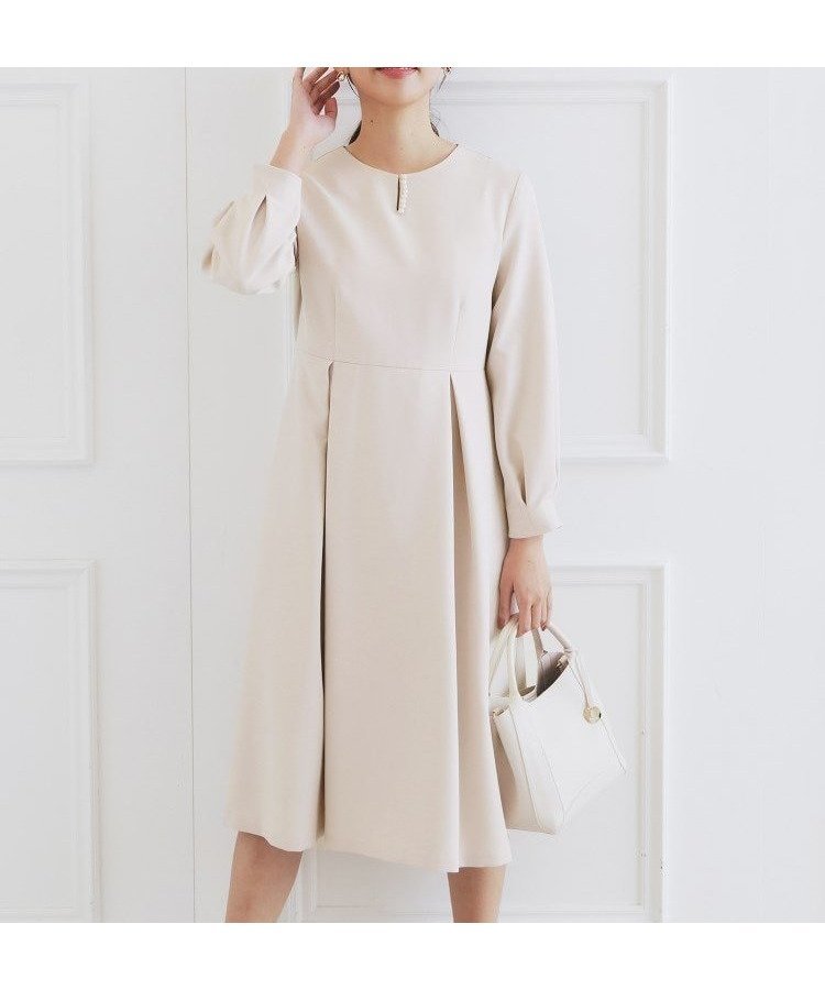 【インデックス/INDEX】の通勤・セレモニー対応 キーネックパール調フレアワンピース【洗濯機洗い可/イージーアイロン】 インテリア・キッズ・メンズ・レディースファッション・服の通販 founy(ファニー) 　ファッション　Fashion　レディースファッション　Fashion for Women　ワンピース　Dresses　シンプル　Simple, Minimal　ジャケット　Jacket, Outerwear　スマート　Smart, Elegant　ダブル　Double, Double-Breasted　ネックレス　Necklace, Pendant Necklace　パール　Pearl, Pearl Accent　フレア　Flare, Flared　フロント　Front, Front Design　ポケット　Pocket, Pocket Detail　エレガント 上品　Elegant　セレモニー　Ceremony　入学式　Entrance Ceremony　卒業式　Graduation Ceremony　ビジネス 仕事 通勤　Business / Work / Commuting　グレージュ|ID: prp329100004831540 ipo3291000000035177901