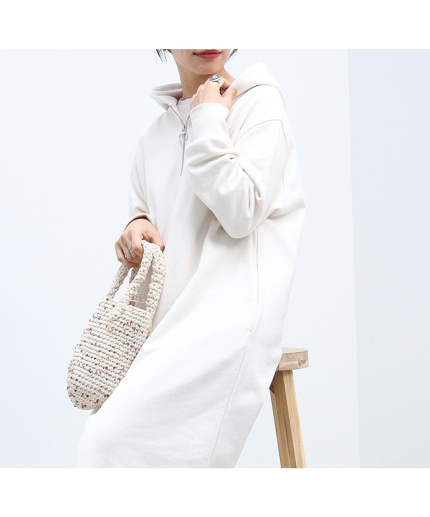 【ビームス ウイメン/BEAMS】のフーディージップ カットワンピース インテリア・キッズ・メンズ・レディースファッション・服の通販 founy(ファニー) ファッション Fashion レディースファッション Fashion for Women ワンピース Dresses インナー Innerwear トレンド Trend, Trending Now ベスト Vest, Waistcoat ポケット Pocket, Pocket Detail リラックス Relax, Relaxed Fit ECRU|ID: prp329100004831555 ipo3291000000035178171