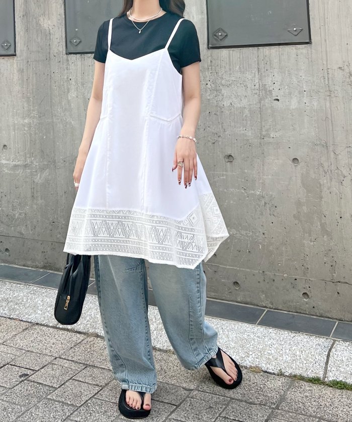 【フューティアランド/futier land】の裾レースキャミワンピース インテリア・キッズ・メンズ・レディースファッション・服の通販 founy(ファニー) https://founy.com/ ファッション Fashion レディースファッション Fashion for Women ワンピース Dresses キャミソールワンピース Camisole Dresses インナー Innerwear カーディガン Cardigan, Knitwear キャミワンピース Cami Dress, Slip Dress トレンド Trend, Trending Now ドッキング Docking, Mixed Material フレア Flare, Flared ブルゾン Blouson, Bomber Jacket ボトム Bottoms, Lower Wear リラックス Relax, Relaxed Fit レース Lace, Lace Fabric ワイド Wide, Wide Fit おすすめ Recommended / Our Picks |ID: prp329100004831574 ipo3291000000035178439