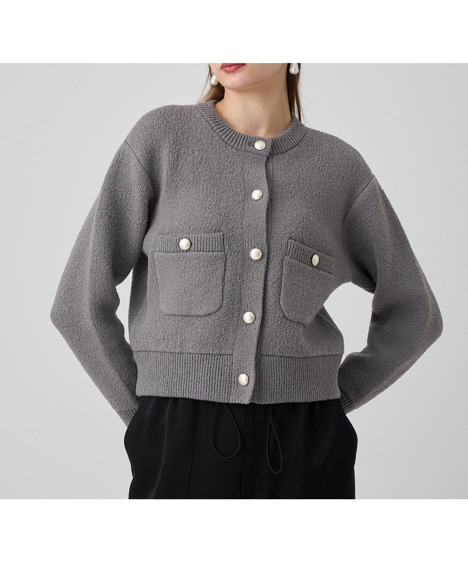 【アナイ/ANAYI】のウールブークレブルゾン カーディガン インテリア・キッズ・メンズ・レディースファッション・服の通販 founy(ファニー) 　ファッション　Fashion　レディースファッション　Fashion for Women　トップス・カットソー　Cut & Sew Tops　カーディガン・羽織り　Layered Style Cardigans　エレガント 上品　Elegant　カーディガン　Cardigan, Knitwear　今秋　This Fall　ショルダー　Shoulder, Shoulder Strap　ショート　Short, Short Length　スマート　Smart, Elegant　ダブル　Double, Double-Breasted　ドロップ　Drop Shoulder, Dropped Style　ブルゾン　Blouson, Bomber Jacket　メタル　Metal, Metal Parts　A/W・秋冬　Autumn/Winter　再入荷　Restock / Back in Stock　grey|ID: prp329100004831587 ipo3291000000035178580