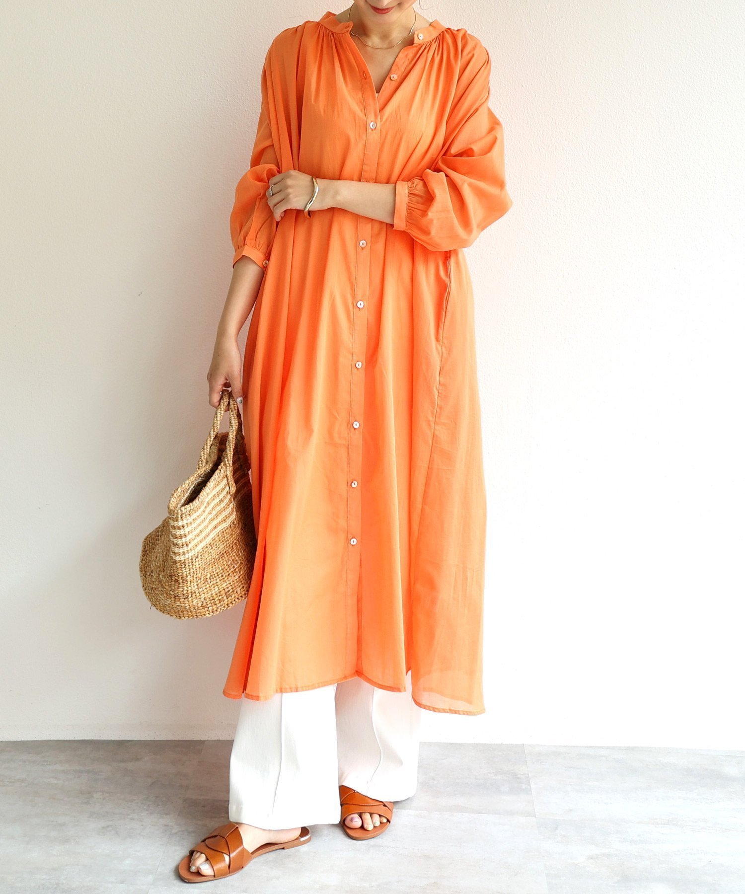 【アンドミー/andme】のバンドカラー フレア 長袖 シャツ ワンピース インテリア・キッズ・メンズ・レディースファッション・服の通販 founy(ファニー) 　ファッション　Fashion　レディースファッション　Fashion for Women　ワンピース　Dresses　シャツワンピース / 1枚で着映えコーデ　Shirt Dresses　ギャザー　Gathered, Ruffled　人気　Popular, Best Seller　長袖　Long Sleeve, Full Sleeve　フェミニン　Feminine, Girly　フレア　Flare, Flared　フロント　Front, Front Design　ペチコート　Petticoat, Underskirt　ポケット　Pocket, Pocket Detail　おすすめ　Recommended / Our Picks　エレガント 上品　Elegant　オレンジ|ID: prp329100004831591 ipo3291000000035178646