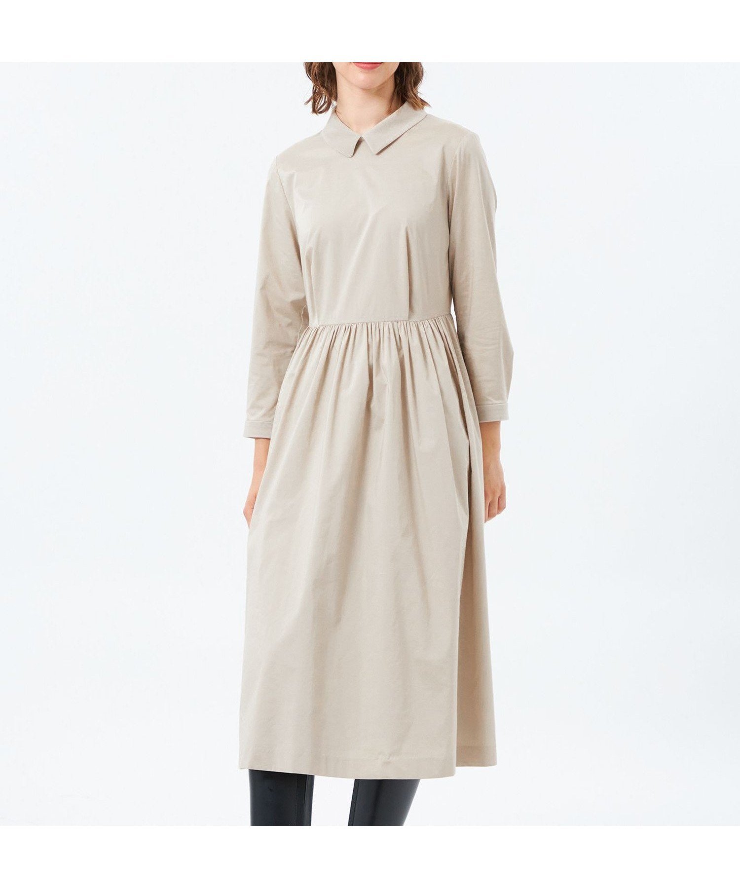 【マッキントッシュ フィロソフィー/MACKINTOSH PHILOSOPHY】のベロアカラーワンピース インテリア・キッズ・メンズ・レディースファッション・服の通販 founy(ファニー) 　ファッション　Fashion　レディースファッション　Fashion for Women　ワンピース　Dresses　おすすめ　Recommended / Our Picks　カフス　Cuff Design　コンパクト　Compact, Small Size　ストレッチ　Stretch, Stretchy Fabric　セレモニー　Ceremony　ブライト　Bright, Shiny　ベロア　Velour, Soft Velvet　エレガント 上品　Elegant　冬　Winter / This Winter　年末年始　Year-end and New Year Holidays　春　Spring　秋　Autumn　オフホワイト|ID: prp329100004831654 ipo3291000000035179494