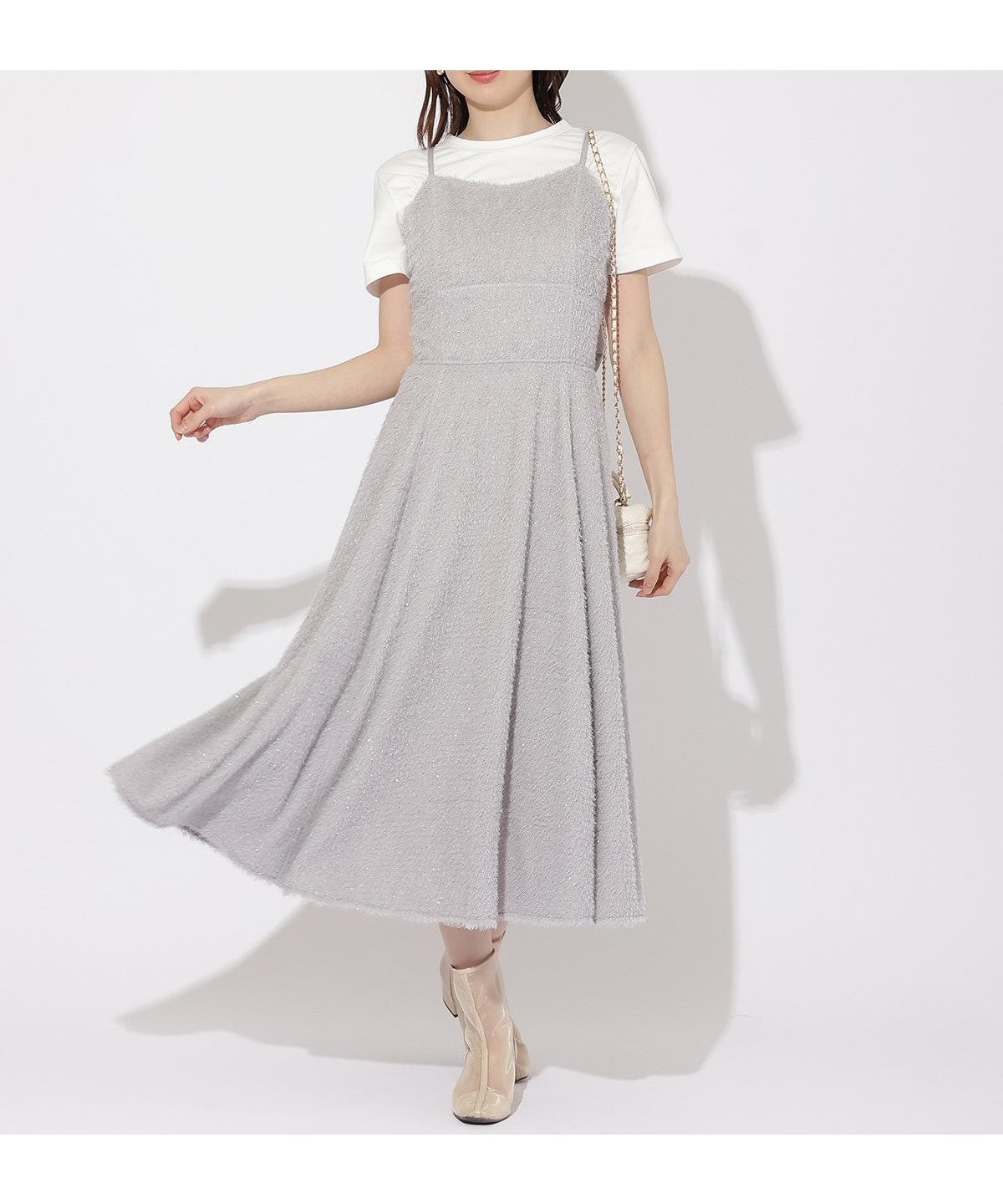 【ウィルセレクション/WILLSELECTION】のフリンジキャミワンピース インテリア・キッズ・メンズ・レディースファッション・服の通販 founy(ファニー) 　ファッション　Fashion　レディースファッション　Fashion for Women　ワンピース　Dresses　キャミソールワンピース　Camisole Dresses　キャミワンピース　Cami Dress, Slip Dress　シャーリング　Shirring, Ruched　スウィート　Sweet, Cute Style　リボン　Ribbon, Bow　エレガント 上品　Elegant　切替　Switching, Contrast Panel　サックス|ID: prp329100004831685 ipo3291000000035179885