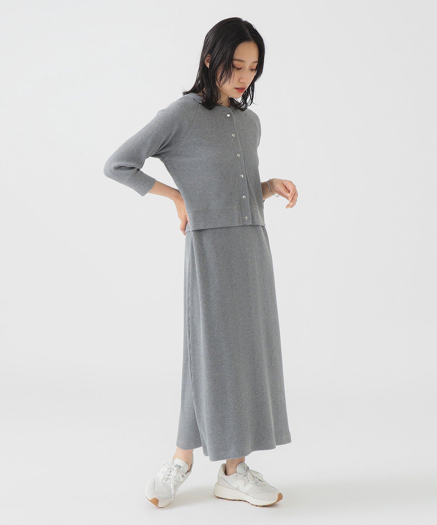 【ビーミングライフストアバイビームス/B:MING LIFE STORE by BEAMS】の【11/13新規値下げ】【セットアイテム】カーディガン * ワンピース セットアップ 25AW 秋冬 レイヤード ロングシーズン 春まで使える インテリア・キッズ・メンズ・レディースファッション・服の通販 founy(ファニー) 　ファッション　Fashion　レディースファッション　Fashion for Women　ワンピース　Dresses　春　Spring　カーディガン　Cardigan, Knitwear　シンプル　Simple, Minimal　ストレート　Straight, Straight Cut　スリーブ　Sleeve, Long Sleeve / Short Sleeve　セットアップ　Set-Up, Coordinated Outfit　テレコ　Ribbed, Rib Stitch　ドット　Polka Dot, Dot Pattern　ノースリーブ　Sleeveless, No-Sleeve　リラックス　Relax, Relaxed Fit　ロング　Long, Long-Length　A/W・秋冬　Autumn/Winter　再入荷　Restock / Back in Stock　おすすめ　Recommended / Our Picks　2025年　2025　2025-2026秋冬・A/W　Autumn/Winter 2025–26 AW25–26　TOP_GREY|ID: prp329100004831723 ipo3291000000035180329