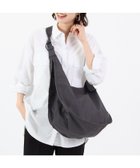 【レスポートサック/LeSportsac】の【公式】レスポートサック ショルダーバッグ 1086R112 LeSportsac 人気、トレンドファッション・服の通販 founy(ファニー) ファッション Fashion レディースファッション Fashion for Women スポーツウェア Functional & Stylish Sportswear スポーツバッグ・ジム用ポーチ・バックパック Gym Bag / Sports Backpack / Pouch for Training 軽量 Lightweight, Ultra Light シンプル Simple, Minimal フィット Fit, Slim Fit ポケット Pocket, Pocket Detail マグネット Magnet, Magnetic Closure 無地 Plain, Solid Color ラウンド Round, Round Neck ラップ Wrap, Wrap Design エレガント 上品 Elegant ビジネス 仕事 通勤 Business / Work / Commuting thumbnail グレー_R112|ID: prp329100004831772 ipo3291000000035181254