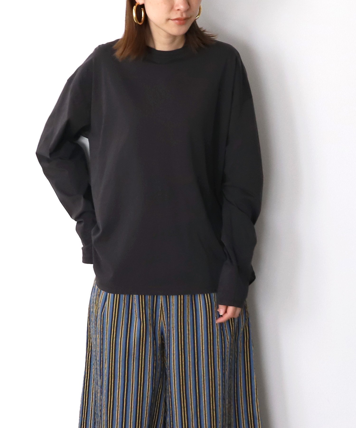 【マイカ ディール/MICA & DEAL】のベーシックロングT-shirt 人気、トレンドファッション・服の通販 founy(ファニー) ファッション Fashion レディースファッション Fashion for Women トップス・カットソー Cut & Sew Tops シャツ・ブラウス・オフィスカジュアル Elegant Blouses & Button-Ups ロングTシャツ・Tシャツ Longline T-Shirts & Tees インナー Innerwear シンプル Simple, Minimal バランス Balance, Style Balance ベーシック Basic, Essential ロング Long, Long-Length other-1|ID: prp329100004831809 ipo3291000000035181644