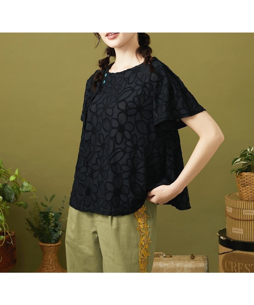 【ホコモモラ/Jocomomola】のCamino de flores フラワージャカードカットソー インテリア・キッズ・メンズ・レディースファッション・服の通販 founy(ファニー) 　ファッション　Fashion　レディースファッション　Fashion for Women　トップス・カットソー　Cut & Sew Tops　カットソー・ベーシックTシャツ　Cut-and-Sewn Tops / Stretch Tees & Basics　春　Spring　秋　Autumn　カットソー　Cut and Sewn Top　シアー　Sheer, See-Through　デニム　Denim, Jeans Material　フレア　Flare, Flared　フロント　Front, Front Design　ポケット　Pocket, Pocket Detail　メッシュ　Mesh, Net Fabric　無地　Plain, Solid Color　冬　Winter / This Winter　おすすめ　Recommended / Our Picks　夏　Summer　エレガント 上品　Elegant　ブラック|ID: prp329100004831816 ipo3291000000035181713