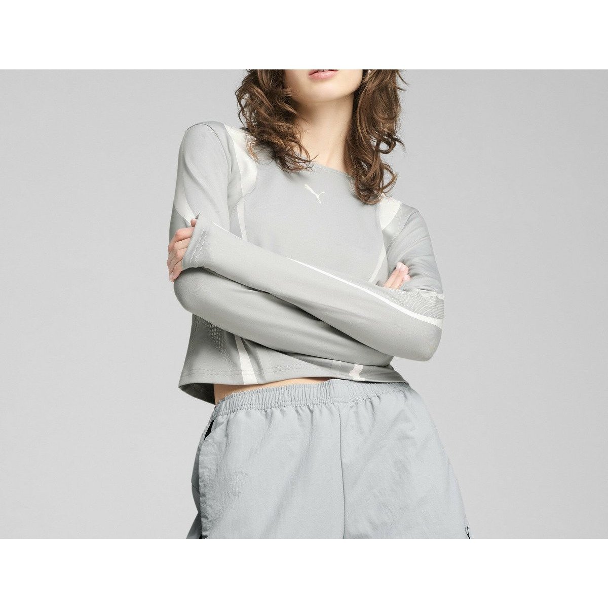 【プーマ/PUMA】のウィメンズ デア トゥ グラフィック 長袖 Tシャツ 人気、トレンドファッション・服の通販 founy(ファニー) 　ファッション　Fashion　レディースファッション　Fashion for Women　トップス・カットソー　Cut & Sew Tops　シャツ・ブラウス・オフィスカジュアル　Elegant Blouses & Button-Ups　ロングTシャツ・Tシャツ　Longline T-Shirts & Tees　グラフィック　Graphic, Graphic Design　スリーブ　Sleeve, Long Sleeve / Short Sleeve　プリント　Print, Printed Pattern　ラバー　Rubber, Rubber Sole　ロング　Long, Long-Length　吸水　Absorbent, Quick-Dry　長袖　Long Sleeve, Full Sleeve　 other-1|ID: prp329100004831903 ipo3291000000035182878