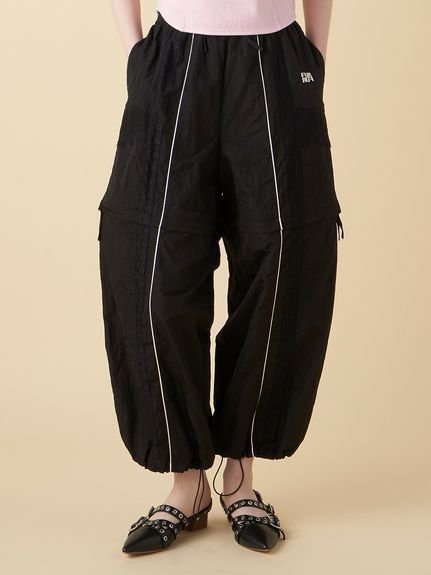 【ファーファー/FURFUR】のマルチウェイトラックパンツ インテリア・キッズ・メンズ・レディースファッション・服の通販 founy(ファニー) 　ファッション　Fashion　レディースファッション　Fashion for Women　パンツ　Pants & Trousers　ショート　Short, Short Length　スマート　Smart, Elegant　トレンド　Trend, Trending Now　パイピング　Piping, Trim Design　フェミニン　Feminine, Girly　レース　Lace, Lace Fabric　切替　Switching, Contrast Panel　BLK[009]|ID: prp329100004831921 ipo3291000000035183102