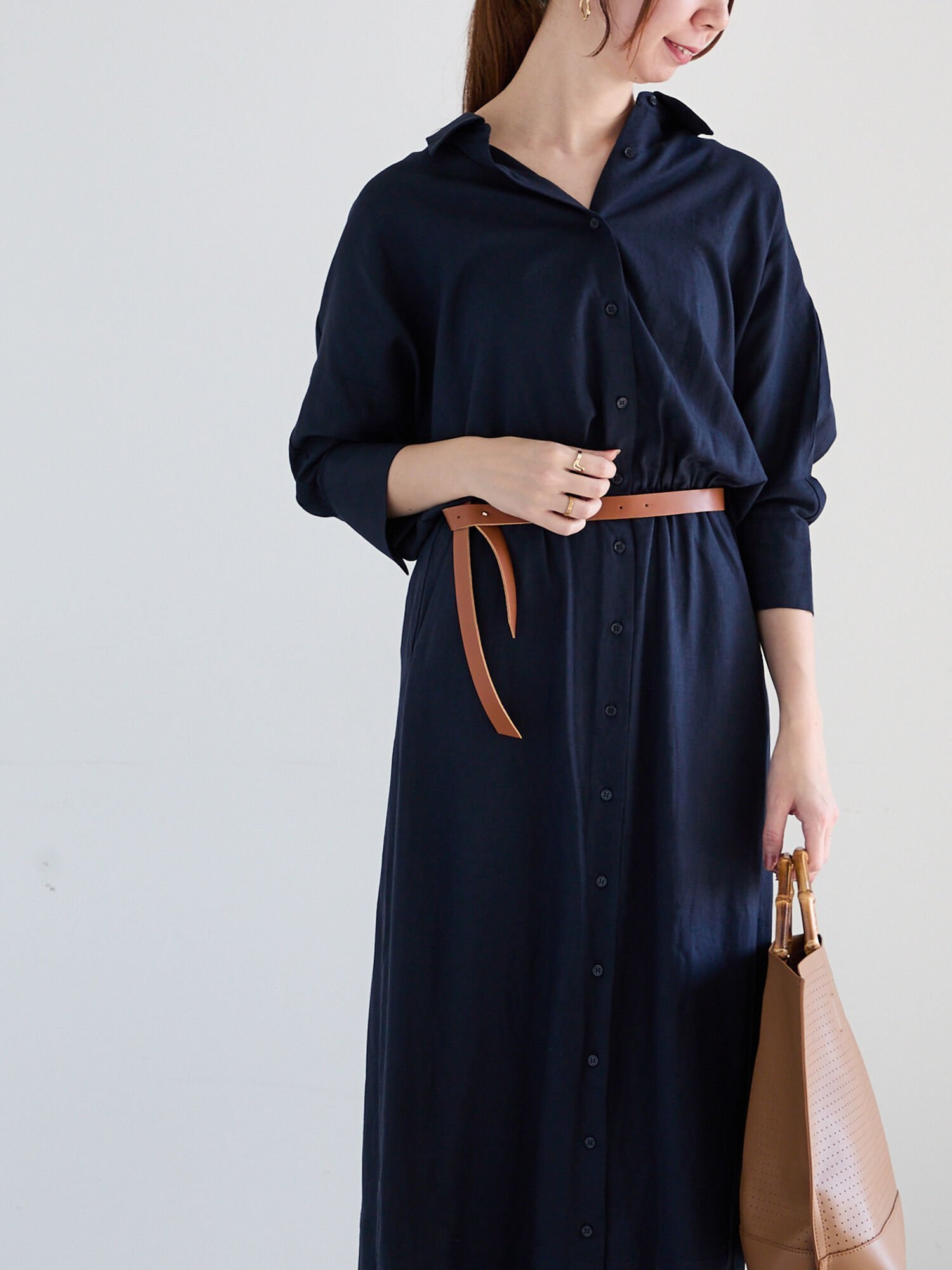 【テチチ/Te chichi】のベルト付きレーヨンリネンシャツワンピース インテリア・キッズ・メンズ・レディースファッション・服の通販 founy(ファニー) 　ファッション　Fashion　レディースファッション　Fashion for Women　ワンピース　Dresses　シャツワンピース / 1枚で着映えコーデ　Shirt Dresses　ベルト&ウエストマーク　Belts & Waist Accessories　リネン　Linen, Linen Fabric　ネイビー|ID: prp329100004832144 ipo3291000000035184843