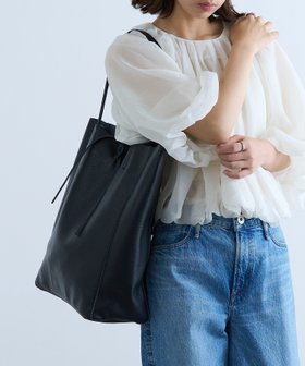 【カセットチャート/Cassette Chart】のMARLON FIRENZE/イタリアンレザー A4トートバッグ 人気、トレンドファッション・服の通販 founy(ファニー) ファッション Fashion レディースファッション Fashion for Women バッグ Bags アクセサリー Fashion Accessories イタリア Italy シンプル Simple, Minimal スラックス Slacks, Dress Pants デニム Denim, Jeans Material ポーチ Pouch, Small Case 再入荷 Restock / Back in Stock エレガント 上品 Elegant ビジネス 仕事 通勤 Business / Work / Commuting |ID:prp329100004832253