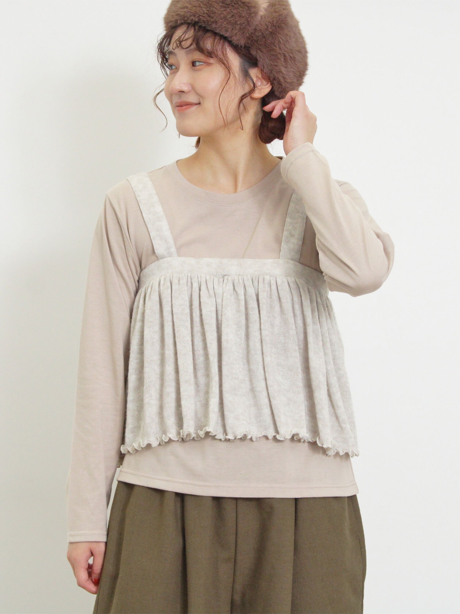 【サマンサモスモス/Samansa Mos2】の2WAYニットビスチェセットトップス インテリア・キッズ・メンズ・レディースファッション・服の通販 founy(ファニー) 　ファッション　Fashion　レディースファッション　Fashion for Women　トップス・カットソー　Cut & Sew Tops　ニット　Knit Tops & Sweaters　ビスチェ　Bustiers & Corset Tops / Layered Bustier Style　カットソー　Cut and Sewn Top　シンプル　Simple, Minimal　ビスチェ　Bustier, Corset Top　ラップ　Wrap, Wrap Design　長袖　Long Sleeve, Full Sleeve　ベージュ|ID: prp329100004832261 ipo3291000000035186282