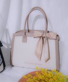 【ジルバイジルスチュアート/JILL by JILLSTUART】のバイカラーコンビトート大 人気、トレンドファッション・服の通販 founy(ファニー) ファッション Fashion レディースファッション Fashion for Women バッグ Bags キャンバス Canvas, Canvas Fabric コンビ Combo, Combination Style スカーフ Scarf, Neckwear スマート Smart, Elegant 台形 A-Line, Trapezoid Shape thumbnail ベージュ|ID: prp329100004832284 ipo3291000000035186492