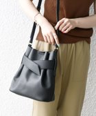 【シップス フォー ウィメン/SHIPS】のSHIPS any ベルト デザイン 巾着 ショルダー バッグ 人気、トレンドファッション・服の通販 founy(ファニー) ファッション Fashion レディースファッション Fashion for Women バッグ Bags ベルト&ウエストマーク Belts & Waist Accessories 2025年 2025 2025-2026秋冬・A/W Autumn/Winter 2025–26 AW25–26 ショルダー Shoulder, Shoulder Strap フロント Front, Front Design ポケット Pocket, Pocket Detail マグネット Magnet, Magnetic Closure エレガント 上品 Elegant 巾着 Drawstring Bag, Kinchaku thumbnail ブラック|ID: prp329100004832293 ipo3291000000035186589