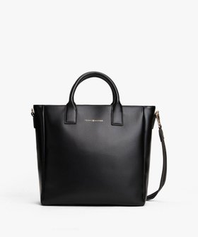 【トミーヒルフィガー/TOMMY HILFIGER】のカジュアルトートバッグ 人気、トレンドファッション・服の通販 founy(ファニー) ファッション Fashion レディースファッション Fashion for Women バッグ Bags アメリカン American Style クラシック Classic, Timeless Style ショルダー Shoulder, Shoulder Strap シンプル Simple, Minimal 財布 Wallet, Purse デニム Denim, Jeans Material 人気 Popular, Best Seller フロント Front, Front Design ポケット Pocket, Pocket Detail モダン Modern, Contemporary ラップ Wrap, Wrap Design ワンポイント One Point, Statement Accent エレガント 上品 Elegant ゴルフ Golf |ID:prp329100004832297