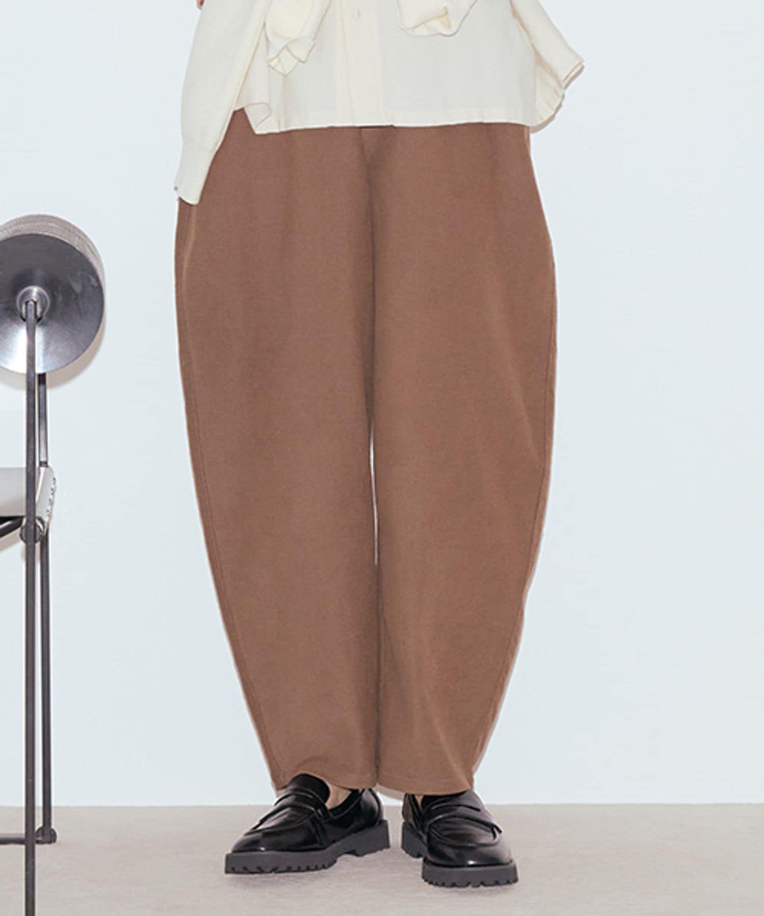 【スタディオ クリップ/studio CLIP】のやわらかストレッチカーブイージーパンツ プチ・プラスサイズあり インテリア・キッズ・メンズ・レディースファッション・服の通販 founy(ファニー) 　ファッション　Fashion　レディースファッション　Fashion for Women　パンツ　Pants & Trousers　おすすめ　Recommended / Our Picks　ストレッチ　Stretch, Stretchy Fabric　デニム　Denim, Jeans Material　トレンド　Trend, Trending Now　ボトム　Bottoms, Lower Wear　リラックス　Relax, Relaxed Fit　ワイド　Wide, Wide Fit　人気　Popular, Best Seller　モカブラウン59|ID: prp329100004832347 ipo3291000000035187206