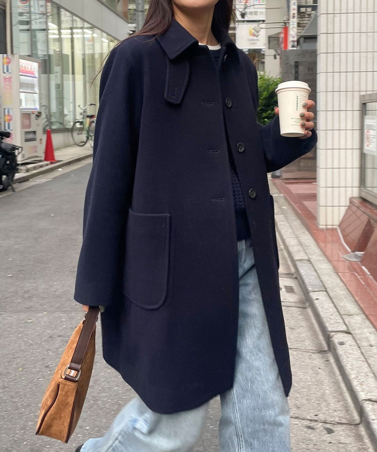 【フレディ&グロスター/FREDY&GLOSTER】の【追加生産決定!】Super100ステンカラーミドルコート インテリア・キッズ・メンズ・レディースファッション・服の通販 founy(ファニー) 　ファッション　Fashion　レディースファッション　Fashion for Women　アウター　Coat / Outerwear Collection　コート・ロングコート・ピーコート　Long Coats, Peacoats & More　シンプル　Simple, Minimal　スタンド　Stand Collar, Upright Stand　定番　Standard, Basic Item　バランス　Balance, Style Balance　プリーツ　Pleats, Pleated　ミドル　Middle Length, Mid Height　A/W・秋冬　Autumn/Winter　おすすめ　Recommended / Our Picks　エレガント 上品　Elegant　ビジネス 仕事 通勤　Business / Work / Commuting　2025年　2025　2025-2026秋冬・A/W　Autumn/Winter 2025–26 AW25–26　ネイビー|ID: prp329100004832353 ipo3291000000035187266