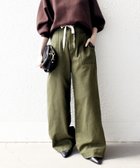 【シップス フォー ウィメン/SHIPS】のSHIPS any 洗濯機可能 ドロスト イージー ワイド ストレート ベイカー パンツ 人気、トレンドファッション・服の通販 founy(ファニー) ファッション Fashion レディースファッション Fashion for Women パンツ Pants & Trousers 洗える Machine Washable ストレート Straight, Straight Cut トレンド Trend, Trending Now ドローコード Drawcord, Drawstring Cord 定番 Standard, Basic Item フロント Front, Front Design ワイド Wide, Wide Fit おすすめ Recommended / Our Picks 2025年 2025 2025-2026秋冬・A/W Autumn/Winter 2025–26 AW25–26 thumbnail オリーブ|ID: prp329100004832369 ipo3291000000035187423