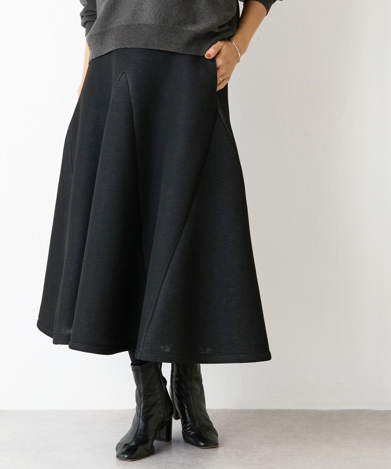 【ビアズリー/BEARDSLEY】の杢ダンボールマーメイドスカート インテリア・キッズ・メンズ・レディースファッション・服の通販 founy(ファニー) 　ファッション　Fashion　レディースファッション　Fashion for Women　スカート　Skirts　アクセサリー　Fashion Accessories　カッティング　Cutting Detail　時計　Watch, Wristwatch　フレア　Flare, Flared　ポケット　Pocket, Pocket Detail　マーメイド　Mermaid, Fishtail Silhouette　ミドル　Middle Length, Mid Height　再入荷　Restock / Back in Stock　ブラック|ID: prp329100004832404 ipo3291000000035187820