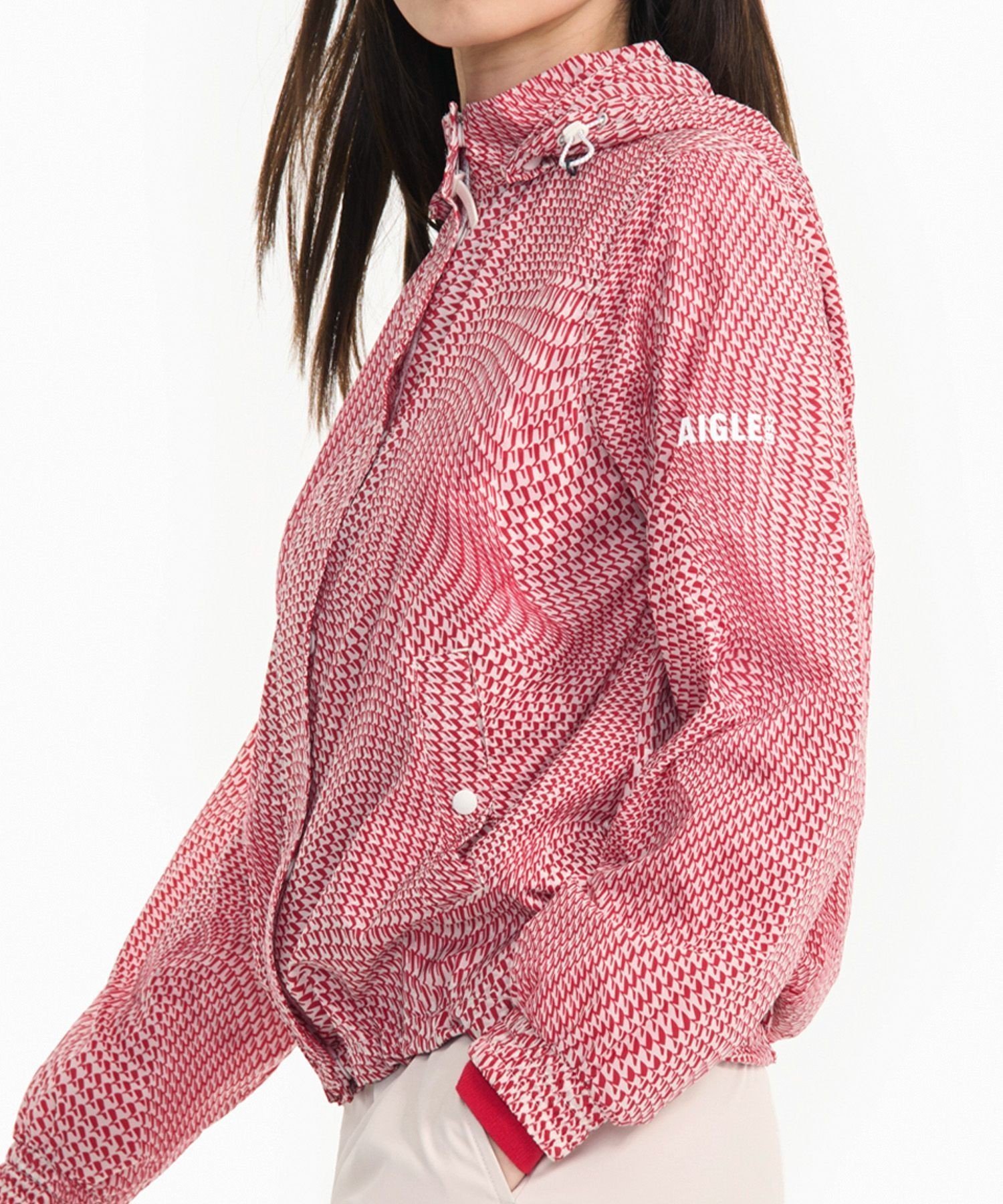 【エーグル/AIGLE】の軽量 撥水 パッカブルプリントジップアップナイロンジャケット インテリア・キッズ・メンズ・レディースファッション・服の通販 founy(ファニー) 　ファッション　Fashion　レディースファッション　Fashion for Women　アウター　Coat / Outerwear Collection　レディースジャケット・軽アウター　Jackets　ジャケット　Jacket, Outerwear　ドローコード　Drawcord, Drawstring Cord　ハンド　Hand, Handmade　プリント　Print, Printed Pattern　ポケット　Pocket, Pocket Detail　軽量　Lightweight, Ultra Light　レッド|ID: prp329100004832432 ipo3291000000035188107