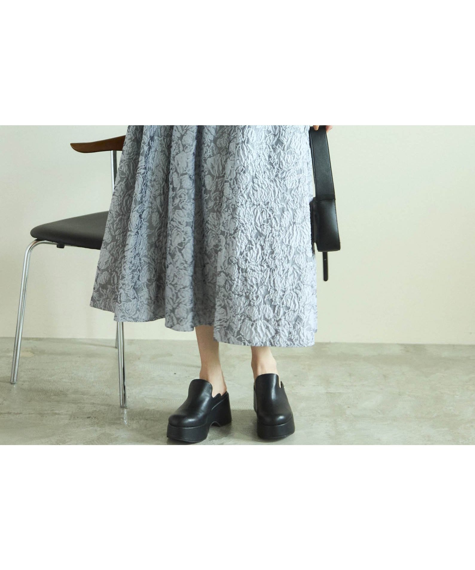 【メゾンスペシャル/MAISON SPECIAL】のJacquard Narrow Belt Volume Silhouette Skirt インテリア・キッズ・メンズ・レディースファッション・服の通販 founy(ファニー) 　ファッション　Fashion　レディースファッション　Fashion for Women　スカート　Skirts　エアリー　Airy Texture　ガーリー　Girly, Feminine Style　シアー　Sheer, See-Through　スニーカー　Sneakers, Trainers　セットアップ　Set-Up, Coordinated Outfit　マキシ　Maxi, Full Length　ラグジュアリー　Luxury, Elegant　エレガント 上品　Elegant　春　Spring　GRY|ID: prp329100004832437 ipo3291000000035188172