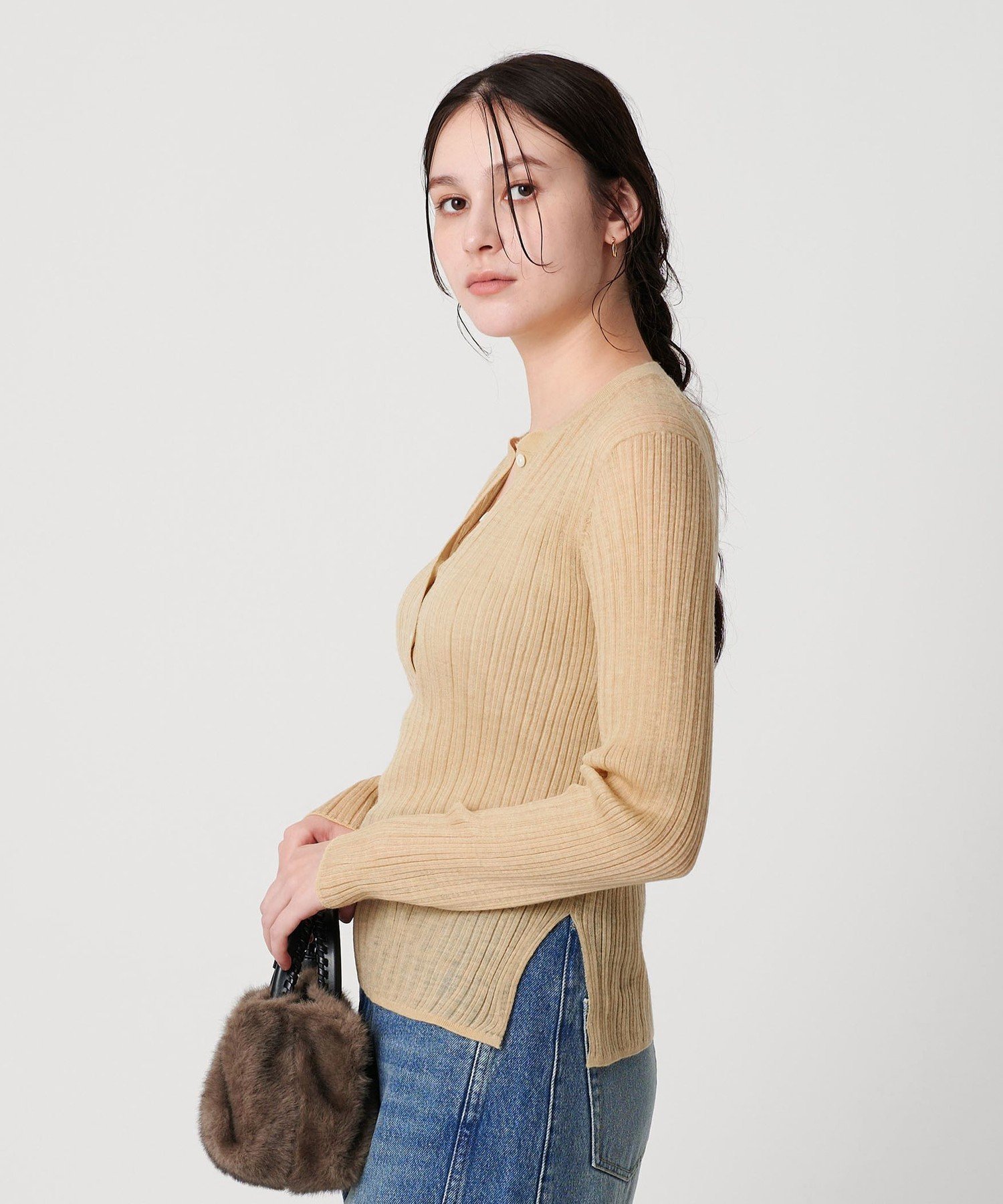 【ビューティ&ユース ユナイテッドアローズ/BEAUTY&YOUTH / UNITED ARROWS】のアルパカブレンド ランダムリブ ヘンリーネックプルオーバー 人気、トレンドファッション・服の通販 founy(ファニー) 　ファッション　Fashion　レディースファッション　Fashion for Women　トップス・カットソー　Cut & Sew Tops　カジュアルプルオーバー・ニットトップス　Pullovers & Knit Tops / Casual Pullovers　インナー　Innerwear　カーディガン　Cardigan, Knitwear　コンパクト　Compact, Small Size　シアー　Sheer, See-Through　ジャケット　Jacket, Outerwear　スリット　Slit, Slit Detail　ランダム　Random, Irregular　リラックス　Relax, Relaxed Fit　ワイド　Wide, Wide Fit　エレガント 上品　Elegant　 other-1|ID: prp329100004832458 ipo3291000000035188353