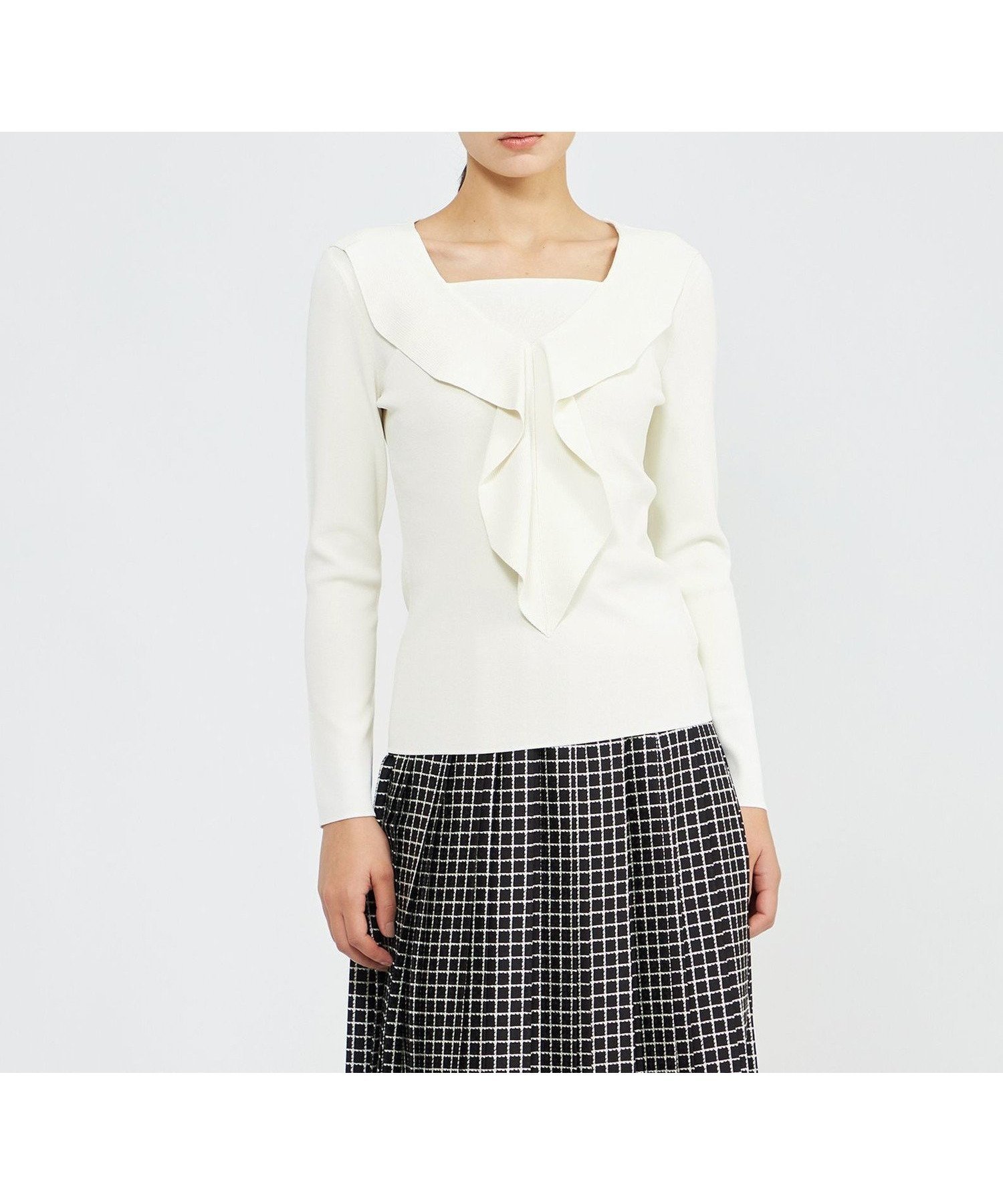 【エポカ/EPOCA】のドレープカラーニット プルオーバー インテリア・キッズ・メンズ・レディースファッション・服の通販 founy(ファニー) 　ファッション　Fashion　レディースファッション　Fashion for Women　トップス・カットソー　Cut & Sew Tops　ニット　Knit Tops & Sweaters　カジュアルプルオーバー・ニットトップス　Pullovers & Knit Tops / Casual Pullovers　おすすめ　Recommended / Our Picks　インナー　Innerwear　エレガント 上品　Elegant　ジャケット　Jacket, Outerwear　ドレープ　Drape, Draping Fabric　ラッフル　Ruffle, Frill　冬　Winter / This Winter　春　Spring　秋　Autumn　オフホワイト|ID: prp329100004832474 ipo3291000000035188608