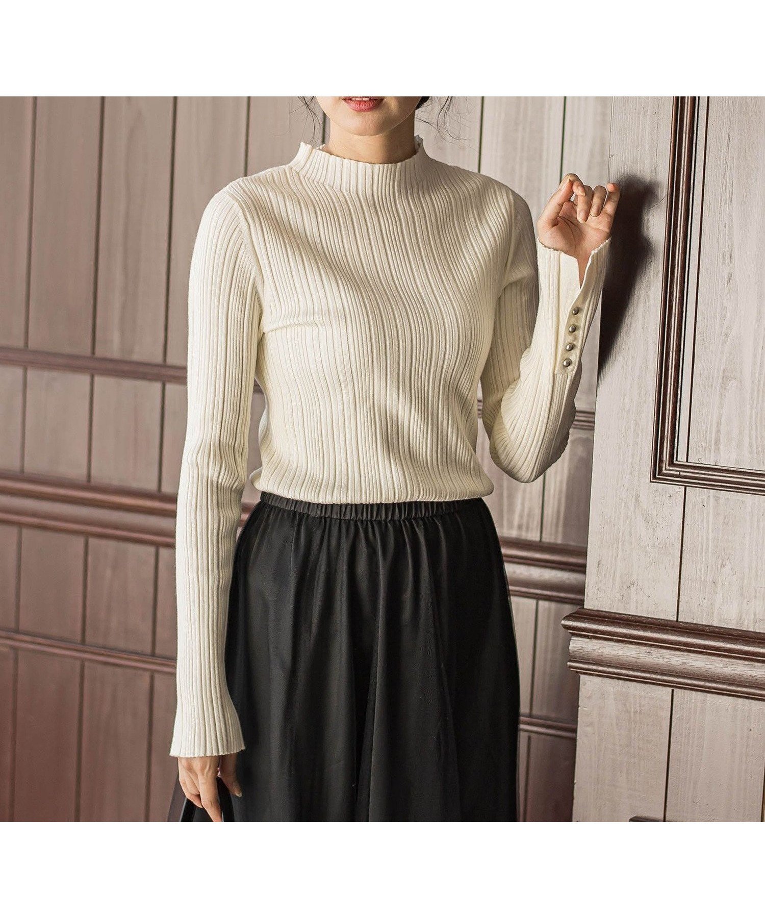 【ドロワット ロートレアモン/Droite Lautreamont】の【新色追加】袖ボタンランダムリブニット≪手洗い可能≫ インテリア・キッズ・メンズ・レディースファッション・服の通販 founy(ファニー) 　ファッション　Fashion　レディースファッション　Fashion for Women　トップス・カットソー　Cut & Sew Tops　ニット　Knit Tops & Sweaters　イエロー　Yellow　インナー　Innerwear　秋　Autumn　トレンド　Trend, Trending Now　長袖　Long Sleeve, Full Sleeve　ハイネック　High Neck, Mock Neck　フェミニン　Feminine, Girly　ベーシック　Basic, Essential　メタル　Metal, Metal Parts　無地　Plain, Solid Color　ランダム　Random, Irregular　A/W・秋冬　Autumn/Winter　2025年　2025　2025-2026秋冬・A/W　Autumn/Winter 2025–26 AW25–26　オフホワイト|ID: prp329100004832576 ipo3291000000035189688