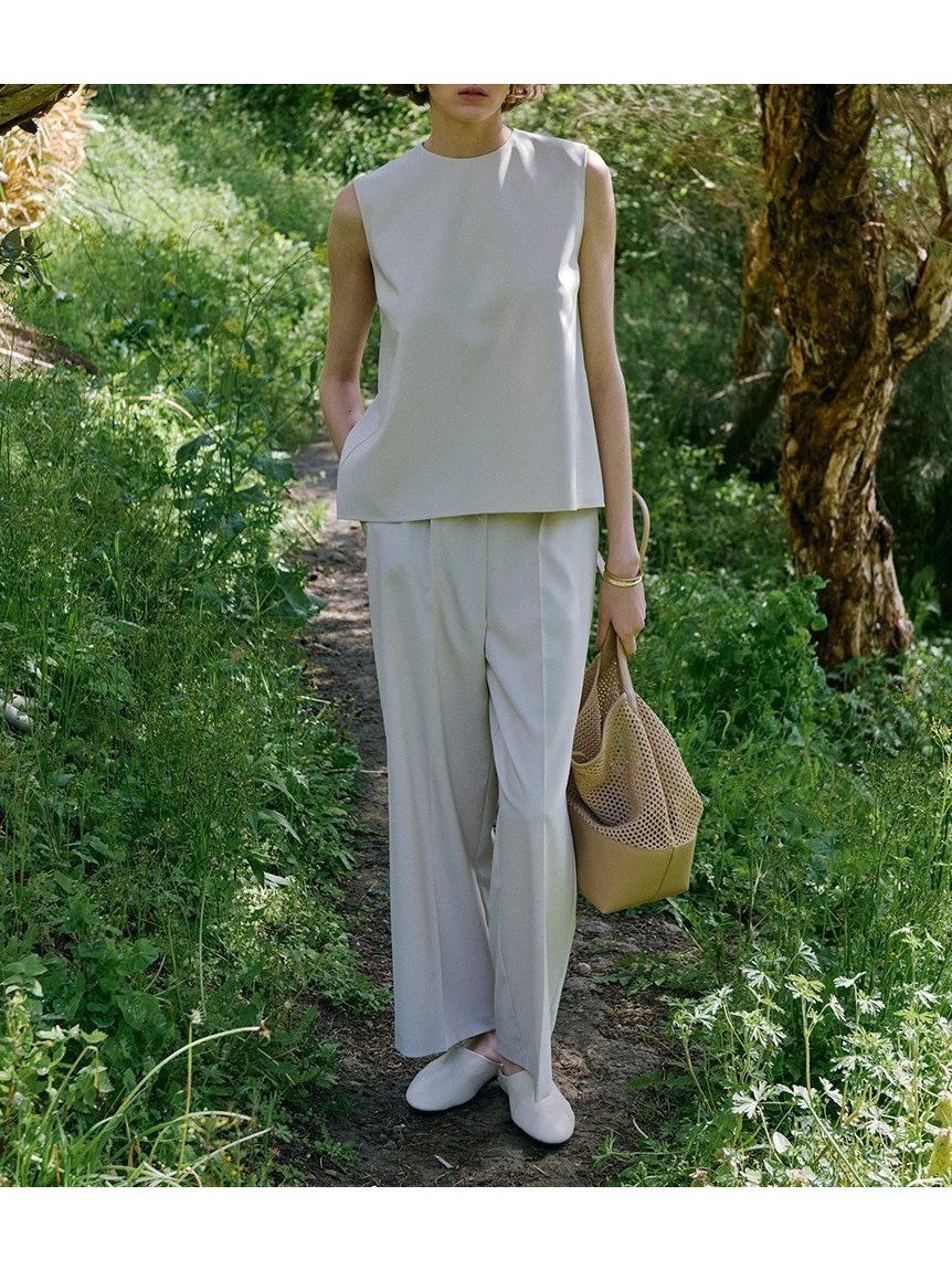 【ミラオーウェン/Mila Owen】の【セットアイテム】ノースリトップスワイドパンツSET UP インテリア・キッズ・メンズ・レディースファッション・服の通販 founy(ファニー) 　ファッション　Fashion　レディースファッション　Fashion for Women　パンツ　Pants & Trousers　インナー　Innerwear　コンパクト　Compact, Small Size　シンプル　Simple, Minimal　ジャケット　Jacket, Outerwear　スマート　Smart, Elegant　スーツ　Suit, Formalwear　セットアップ　Set-Up, Coordinated Outfit　センター　Center, Center Line　ノースリーブ　Sleeveless, No-Sleeve　バランス　Balance, Style Balance　フロント　Front, Front Design　ワイド　Wide, Wide Fit　エレガント 上品　Elegant　IVR[003]|ID: prp329100004832591 ipo3291000000035189765
