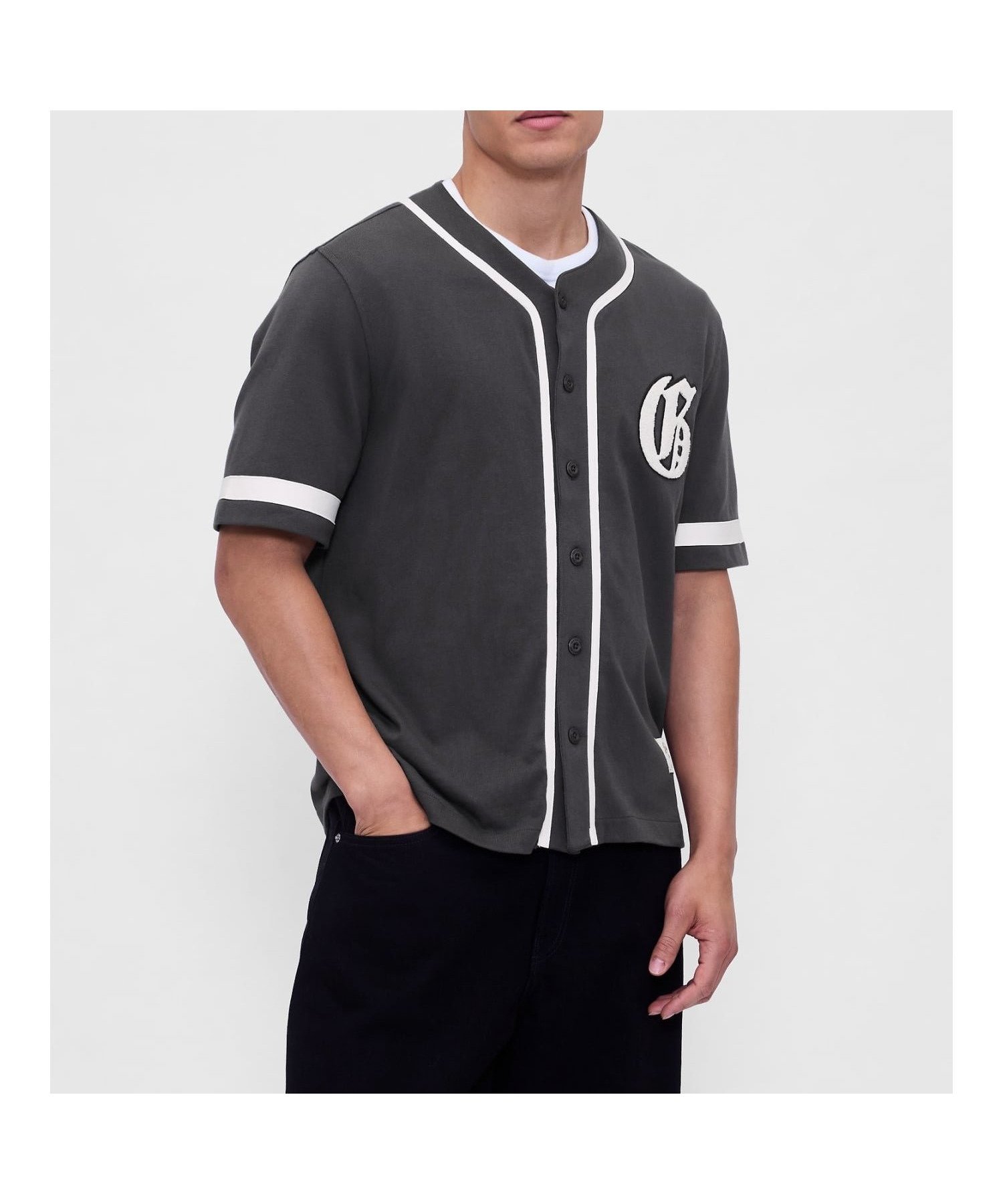 【ギャップ/GAP】のバーシティスタイルGAPロゴ ベースボール ジャージTシャツ 人気、トレンドファッション・服の通販 founy(ファニー) 　ファッション　Fashion　レディースファッション　Fashion for Women　トップス・カットソー　Cut & Sew Tops　シャツ・ブラウス・オフィスカジュアル　Elegant Blouses & Button-Ups　ロングTシャツ・Tシャツ　Longline T-Shirts & Tees　おすすめ　Recommended / Our Picks　ストライプ　Stripe, Striped Pattern　ストレート　Straight, Straight Cut　スポーツ　Sports, Activewear　フィット　Fit, Slim Fit　フロント　Front, Front Design　リラックス　Relax, Relaxed Fit　半袖　Short Sleeve, Half Sleeve　 other-1|ID: prp329100004832594 ipo3291000000035189777