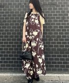 【ローズバッド/ROSE BUD】のFLOWER PRINT DRESS 人気、トレンドファッション・服の通販 founy(ファニー) ファッション Fashion レディースファッション Fashion for Women ワンピース Dresses フォーマル・パーティードレス・結婚式用ドレス Elegant & Casual Dresses アクセサリー Fashion Accessories インド Indian Textile オレンジ Orange スカーフ Scarf, Neckwear スクエア Square, Square Shape ストレート Straight, Straight Cut デコルテ Décolleté, Neckline 手描き Hand-Drawn, Illustrated 時計 Watch, Wristwatch ネップ Nepp, Slub Yarn フラワー Flower, Floral プリント Print, Printed Pattern ベーシック Basic, Essential 再入荷 Restock / Back in Stock おすすめ Recommended / Our Picks 夏 Summer thumbnail BROWN|ID: prp329100004832602 ipo3291000000035189808