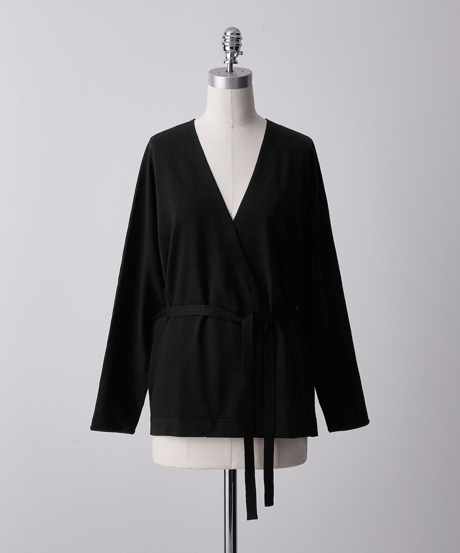 【ユナイテッドアローズ/UNITED ARROWS】のWP カシュクール カーディガン インテリア・キッズ・メンズ・レディースファッション・服の通販 founy(ファニー) 　ファッション　Fashion　レディースファッション　Fashion for Women　トップス・カットソー　Cut & Sew Tops　カーディガン・羽織り　Layered Style Cardigans　カシュクール　Wrap Design　カーディガン　Cardigan, Knitwear　センター　Center, Center Line　タンク　Tank Top, Sleeveless Top　バランス　Balance, Style Balance　アウトレット　Outlet / Clearance　BLACK|ID: prp329100004832607 ipo3291000000035189847