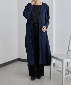 【イア パピヨネ/ear PAPILLONNER】のVネックプリーツワンピース【SUM1 STYLE】 人気、トレンドファッション・服の通販 founy(ファニー) ファッション Fashion レディースファッション Fashion for Women ワンピース Dresses ウェーブ Wavy Pattern くるぶし Ankle-Length 切替 Switching, Contrast Panel シンプル Simple, Minimal スリット Slit, Slit Detail タートルネック Turtleneck, High Neck バランス Balance, Style Balance プリーツ Pleats, Pleated ペチコート Petticoat, Underskirt ポケット Pocket, Pocket Detail 羽織 Haori, Light Jacket 無地 Plain, Solid Color ロング Long, Long-Length おすすめ Recommended / Our Picks |ID:prp329100004832654