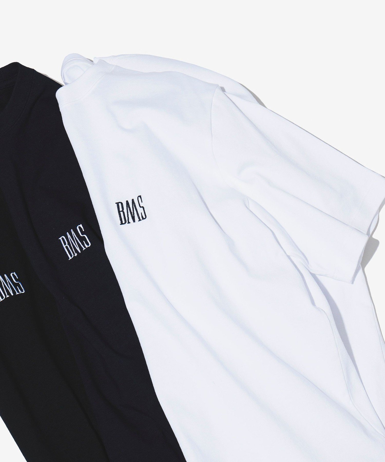 【ビームス/BEAMS / MEN】のBMSロゴ ベーシック Tシャツ インテリア・キッズ・メンズ・レディースファッション・服の通販 founy(ファニー) 　ファッション　Fashion　メンズファッション　Fashion for Men　おすすめ　Recommended / Our Picks　インナー　Innerwear　シンプル　Simple, Minimal　スラックス　Slacks, Dress Pants　デニム　Denim, Jeans Material　フィット　Fit, Slim Fit　ベーシック　Basic, Essential　リラックス　Relax, Relaxed Fit　ワンポイント　One Point, Statement Accent　夏　Summer　WHITE|ID: prp329100004832685 ipo3291000000035190784