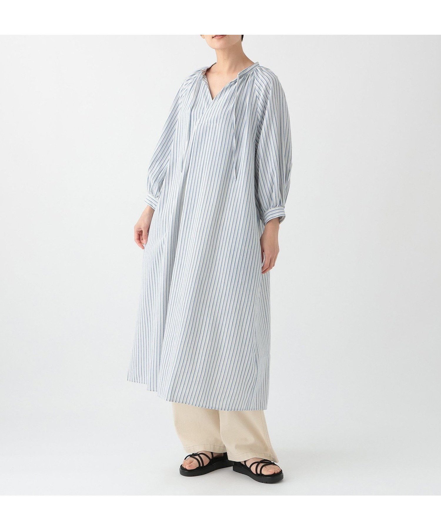 【アフタヌーンティー リビング/Afternoon Tea LIVING】のストライプスキッパーワンピース インテリア・キッズ・メンズ・レディースファッション・服の通販 founy(ファニー) ファッション Fashion レディースファッション Fashion for Women ワンピース Dresses おすすめ Recommended / Our Picks サンダル Sandals, Summer Shoes スキッパー Skipper, Open Collar ストライプ Stripe, Striped Pattern チュニック Tunic, Long Top ランダム Random, Irregular ブルー|ID: prp329100004832700 ipo3291000000035191040