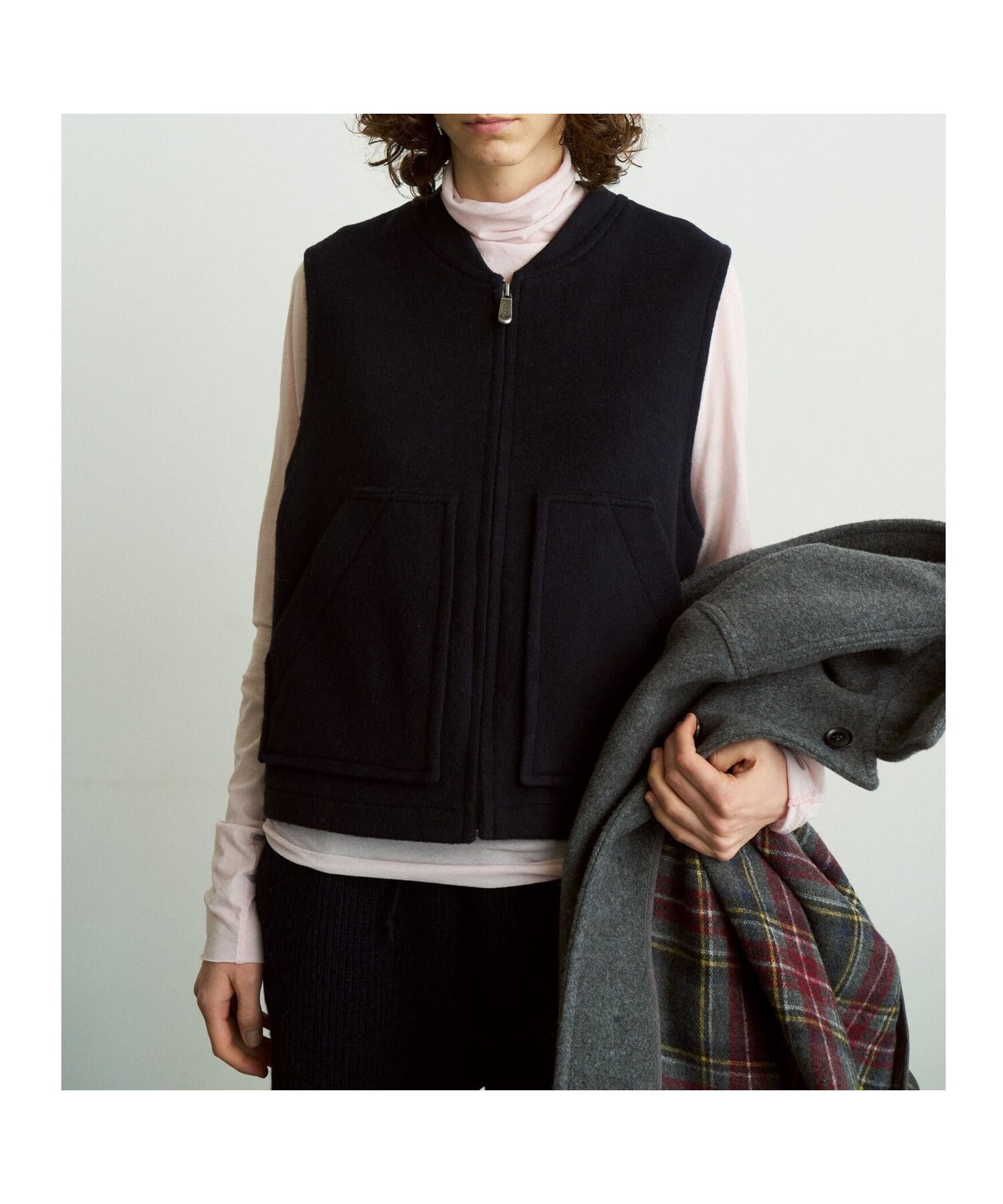 【ビショップ/Bshop】のコットンシアージャージー ハイネック長袖Tシャツ WOMEN 人気、トレンドファッション・服の通販 founy(ファニー) 　ファッション　Fashion　レディースファッション　Fashion for Women　トップス・カットソー　Cut & Sew Tops　シャツ・ブラウス・オフィスカジュアル　Elegant Blouses & Button-Ups　ロングTシャツ・Tシャツ　Longline T-Shirts & Tees　インナー　Innerwear　シンプル　Simple, Minimal　ハイネック　High Neck, Mock Neck　フィット　Fit, Slim Fit　レギュラー　Regular, Standard Fit　A/W・秋冬　Autumn/Winter　長袖　Long Sleeve, Full Sleeve　 other-1|ID: prp329100004832706 ipo3291000000035191087