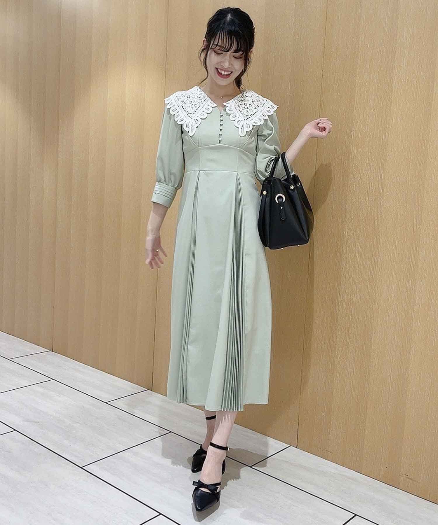 【ノエラ/Noela】の襟レースプリーツワンピ インテリア・キッズ・メンズ・レディースファッション・服の通販 founy(ファニー) 　ファッション　Fashion　レディースファッション　Fashion for Women　ワンピース　Dresses　コルセット　Corset, Bustier　シンプル　Simple, Minimal　プリーツ　Pleats, Pleated　ポケット　Pocket, Pocket Detail　レース　Lace, Lace Fabric　切替　Switching, Contrast Panel　ライトグリーン|ID: prp329100004832714 ipo3291000000035191234