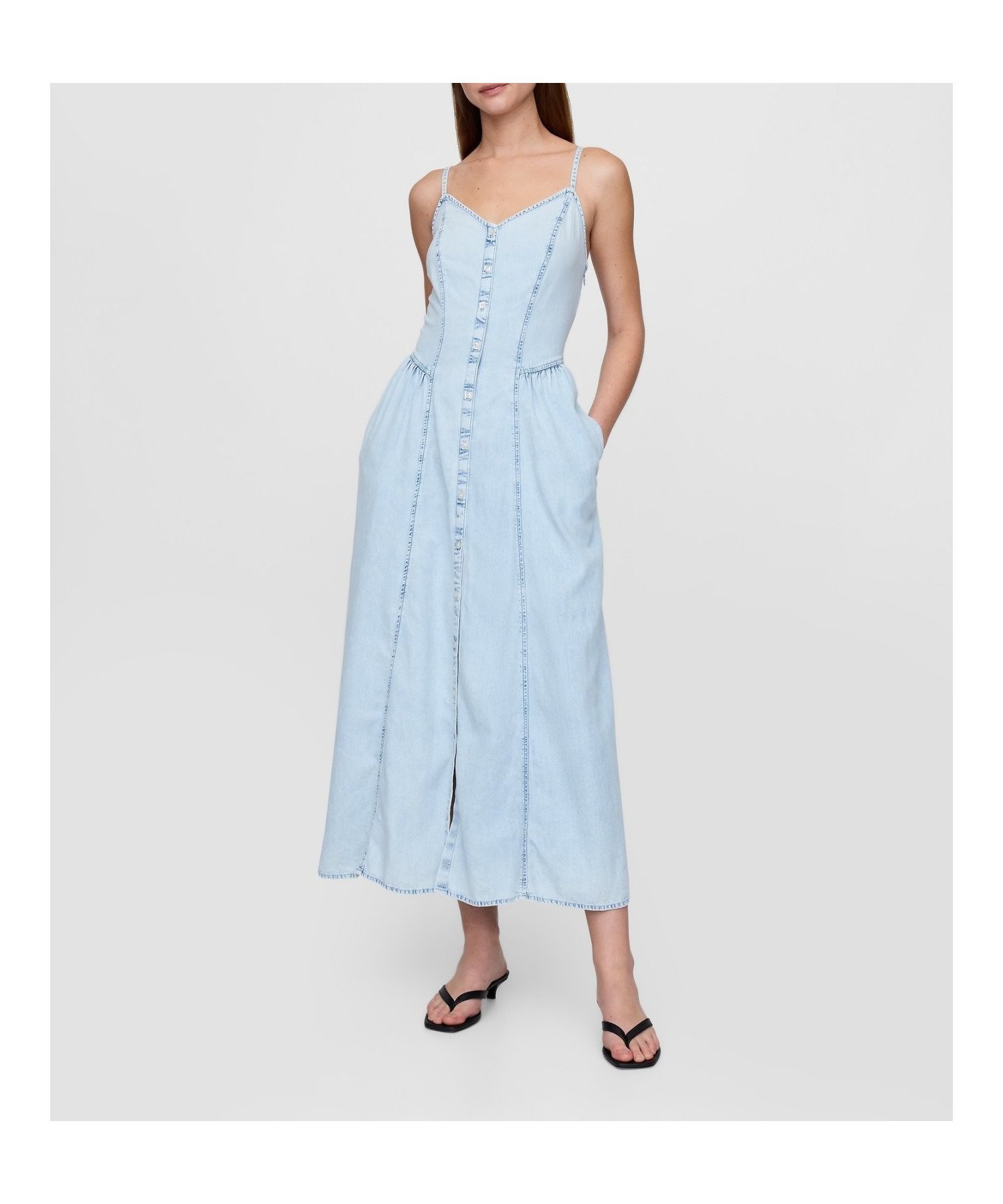 【ギャップ/GAP】のデニム シーム マキシワンピース 人気、トレンドファッション・服の通販 founy(ファニー) 　ファッション　Fashion　レディースファッション　Fashion for Women　ワンピース　Dresses　マキシ丈ワンピース・ロングドレス　Maxi Dresses / Long One-Pieces　クラシック　Classic, Timeless Style　デニム　Denim, Jeans Material　フィット　Fit, Slim Fit　フロント　Front, Front Design　ボトム　Bottoms, Lower Wear　ポケット　Pocket, Pocket Detail　マキシ　Maxi, Full Length　楽ちん　Easy Fit, Comfortable　 other-1|ID: prp329100004832718 ipo3291000000035191269