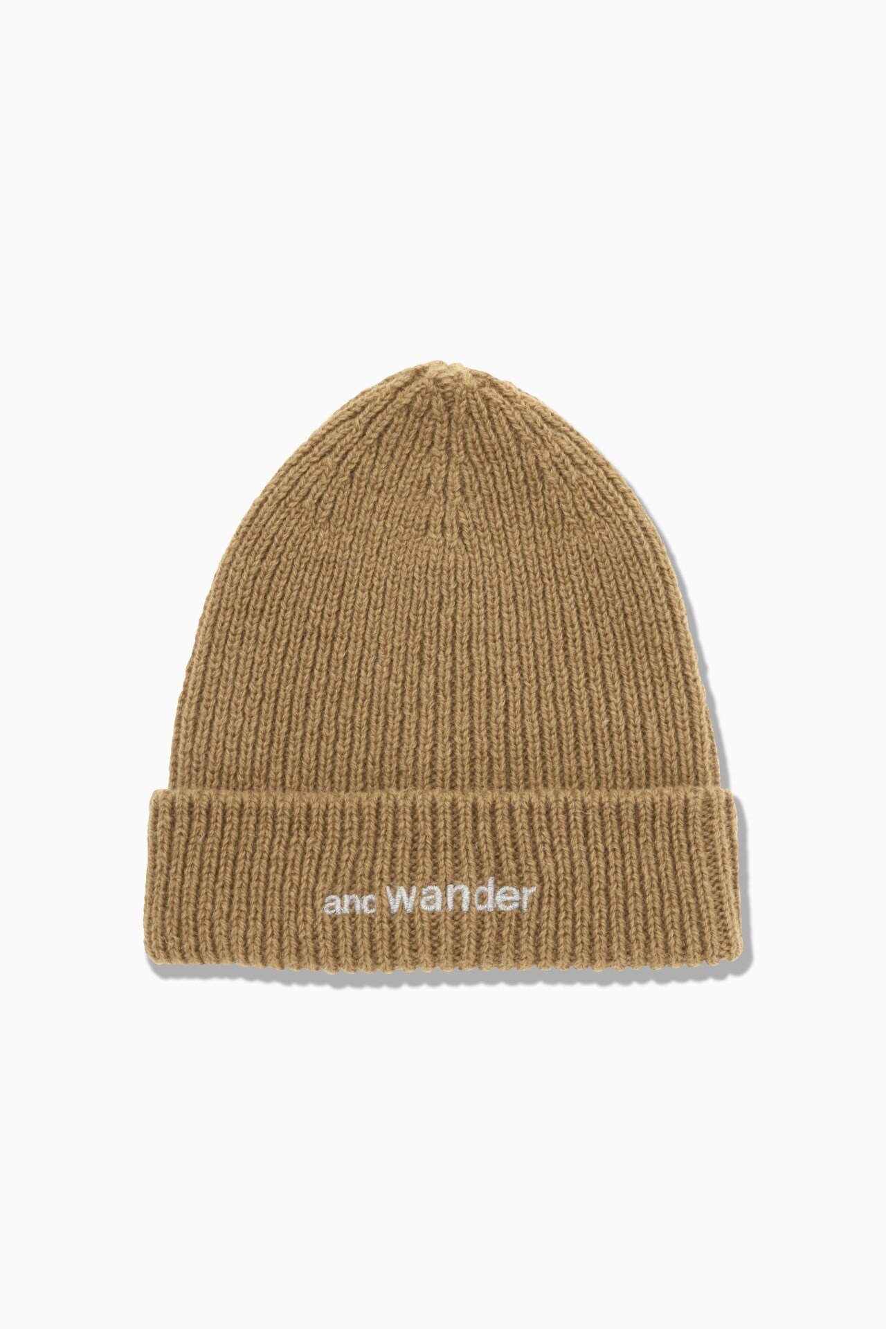 【アンドワンダー/and wander】のshetland wool knit cap インテリア・キッズ・メンズ・レディースファッション・服の通販 founy(ファニー) 　ファッション　Fashion　レディースファッション　Fashion for Women　トップス・カットソー　Cut & Sew Tops　ニット　Knit Tops & Sweaters　冬　Winter / This Winter　beige|ID: prp329100004833028 ipo3291000000035193265