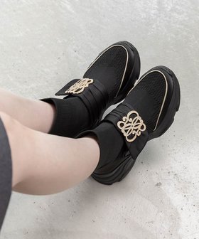 【ランダ/RANDA】の【SUSTAINABLE】ビジューモノグラムパーツソックススニーカー 人気、トレンドファッション・服の通販 founy(ファニー) ファッション Fashion レディースファッション Fashion for Women ソックス&靴下 Socks & Hosiery クッション Cushion, Throw Pillow サテン Satin, Glossy Fabric ストレッチ Stretch, Stretchy Fabric スニーカー Sneakers, Trainers ソックス Socks, Hosiery タイツ Tights, Legwear フィット Fit, Slim Fit エレガント 上品 Elegant |ID:prp329100004833095